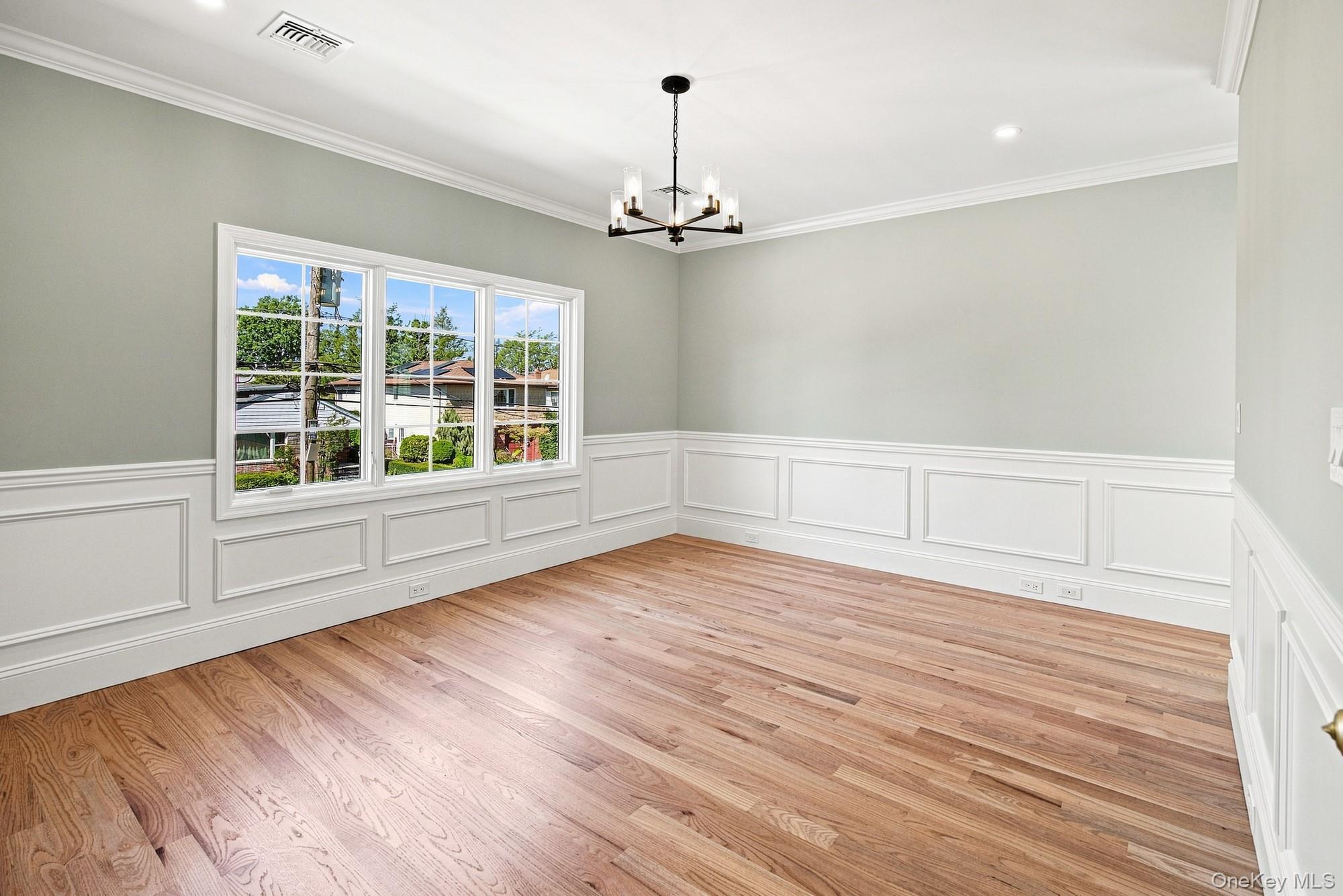 Single Family Latham Road Nassau County, NY 11501, MLS-1052193-19