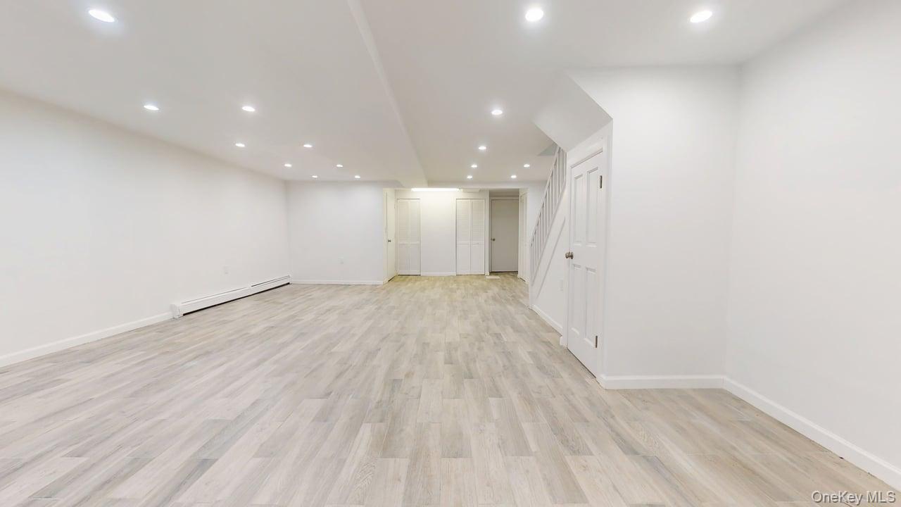 Single Family 68th Avenue Queens, NY 11374, MLS-1052195-31