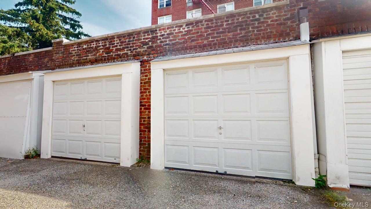 Single Family 68th Avenue  Queens, NY 11374, MLS-1052195-43