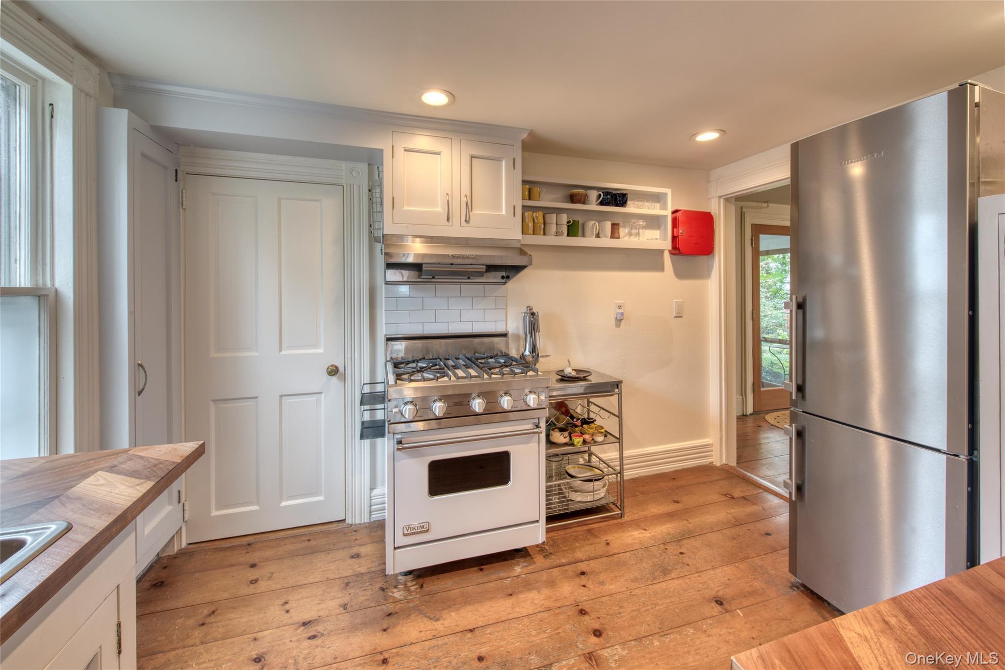 Single Family Village Lane Suffolk County, NY 11957, MLS-1052203-7