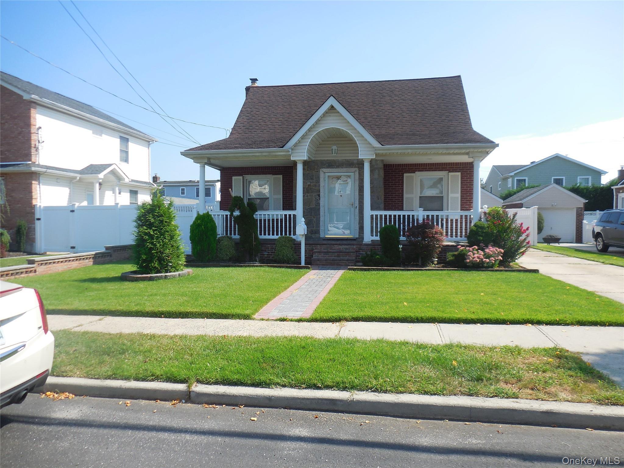 Single Family Rule Street Nassau County, NY 11010, MLS-1052205-3