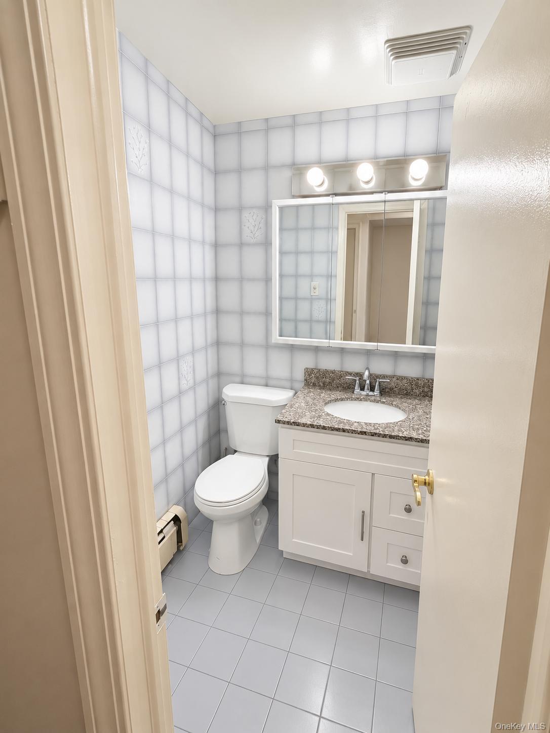 Single Family Sutter Avenue Queens, NY 11417, MLS-1052211-9