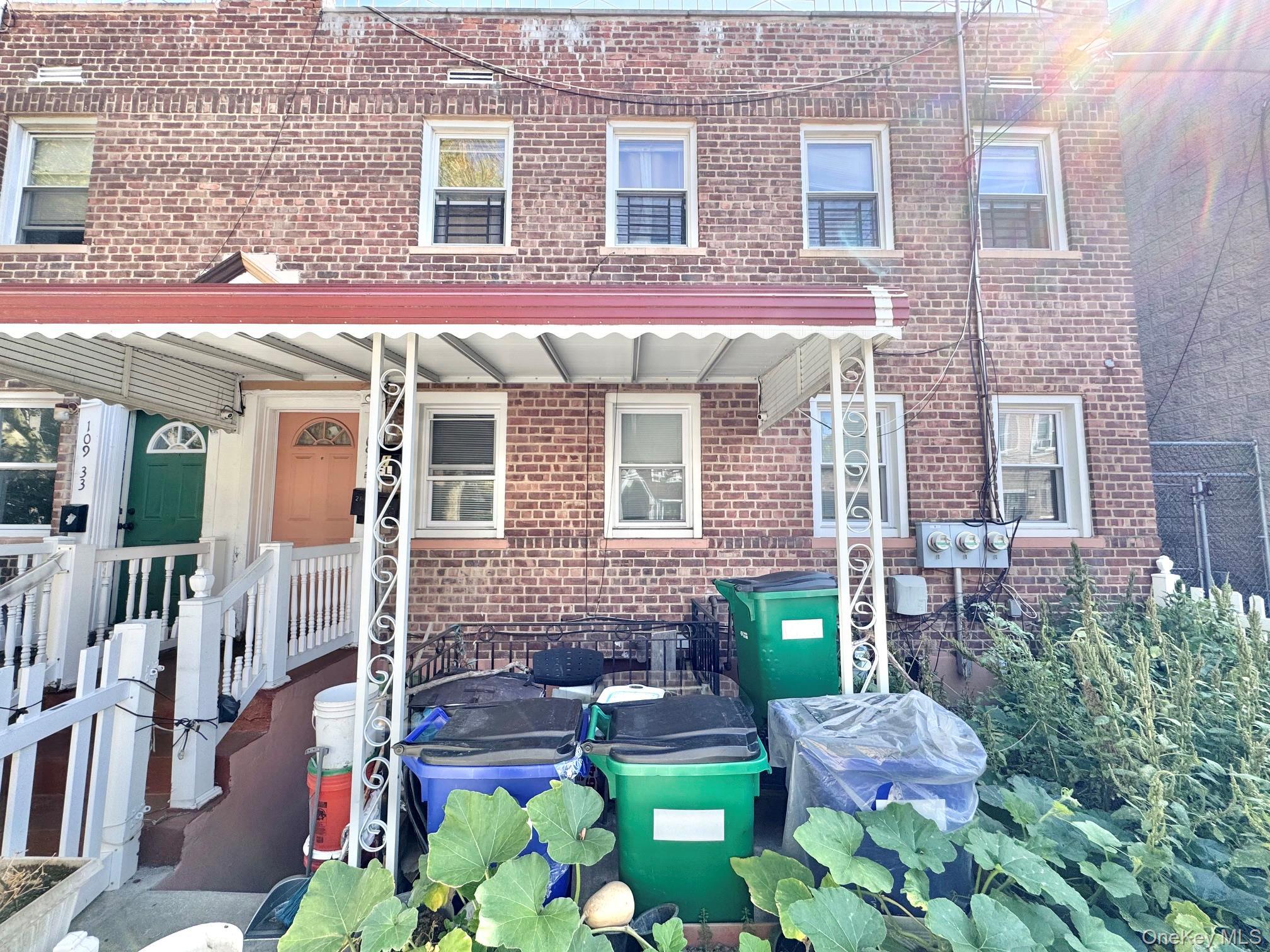 Single Family 202nd Street Queens, NY 11412, MLS-1052213-2