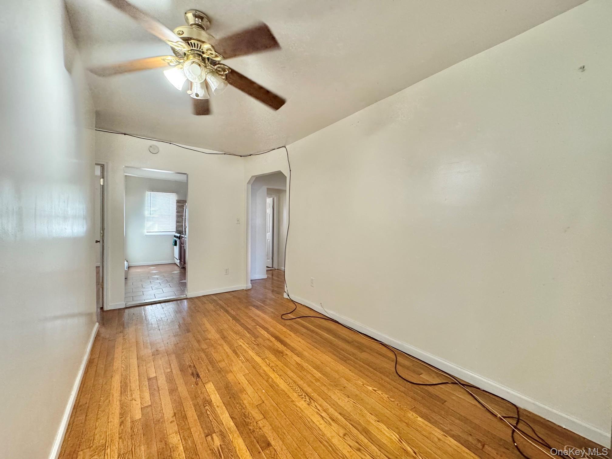 Single Family 202nd Street Queens, NY 11412, MLS-1052213-9