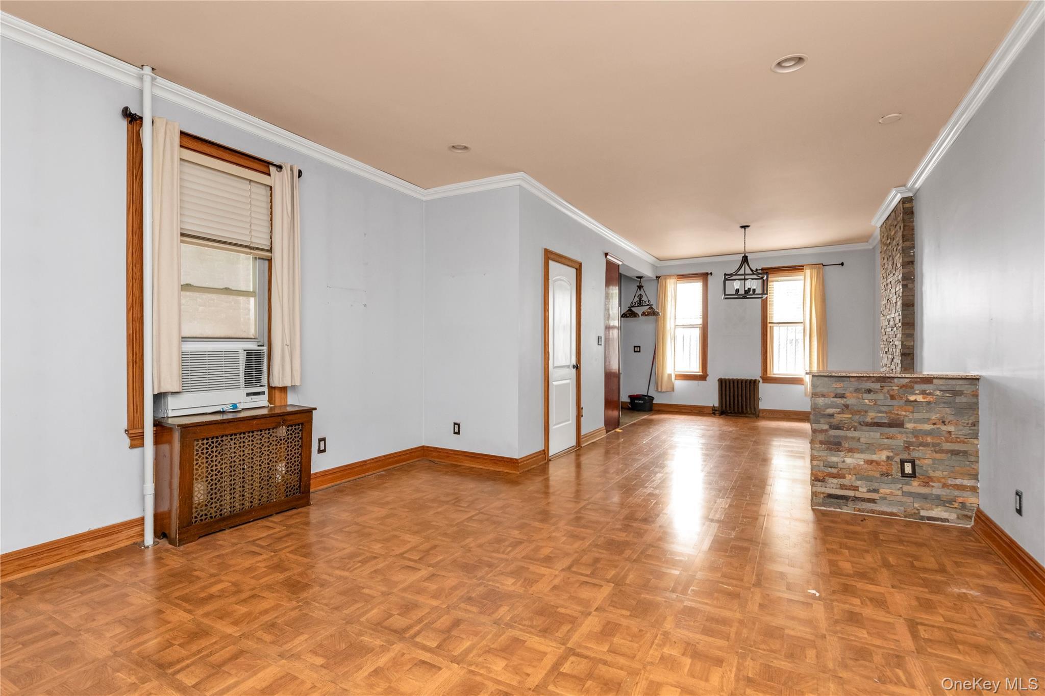 Single Family 67th Place  Queens, NY 11385, MLS-1052214-17