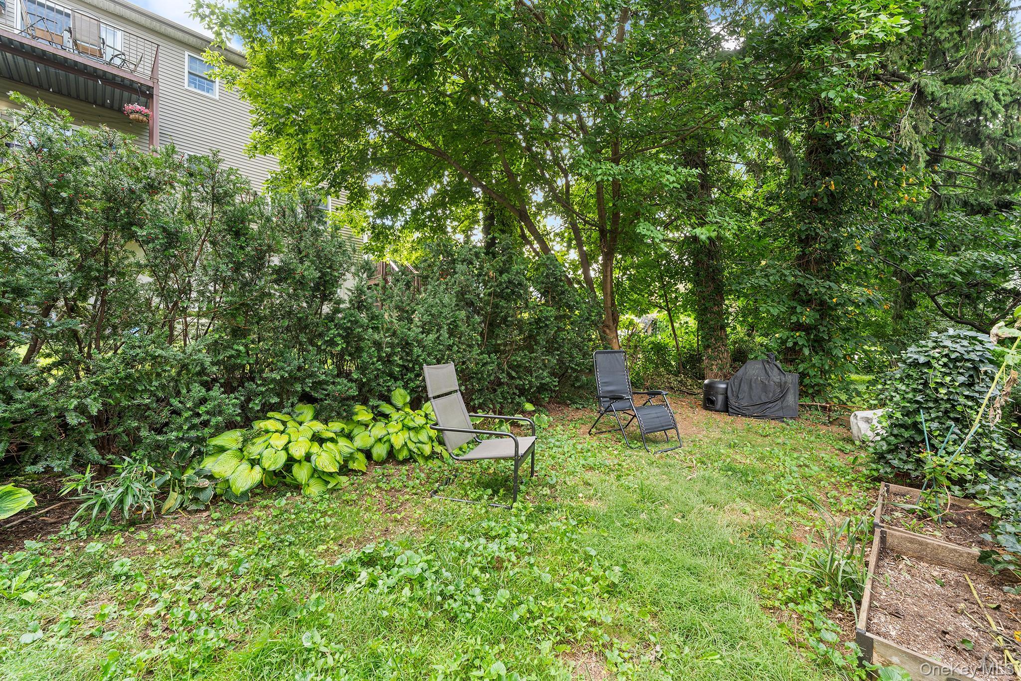 Single Family Dalton Road Westchester County, NY 10701, MLS-1052215-22
