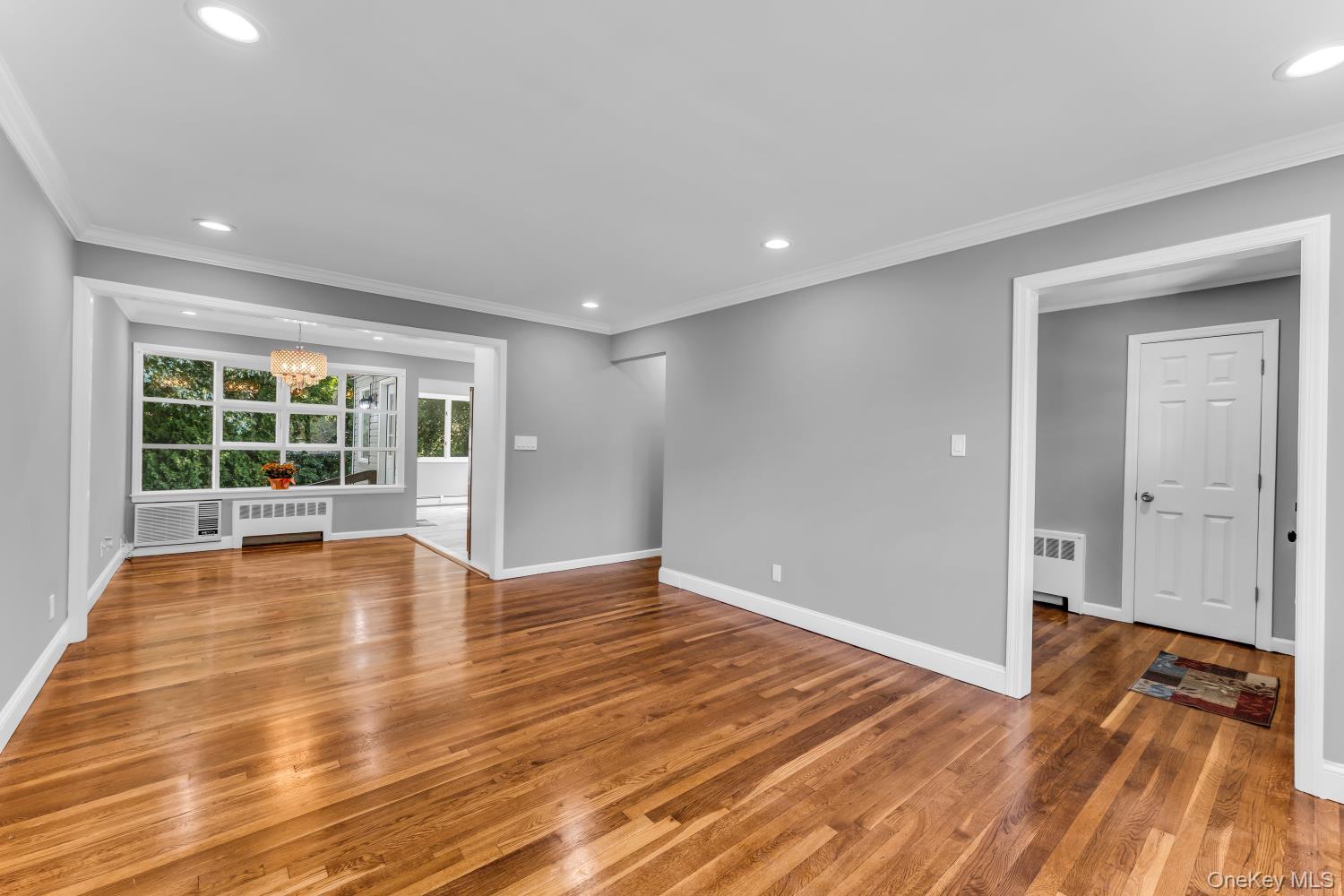 Single Family Shelley Place Suffolk County, NY 11746, MLS-1052216-5