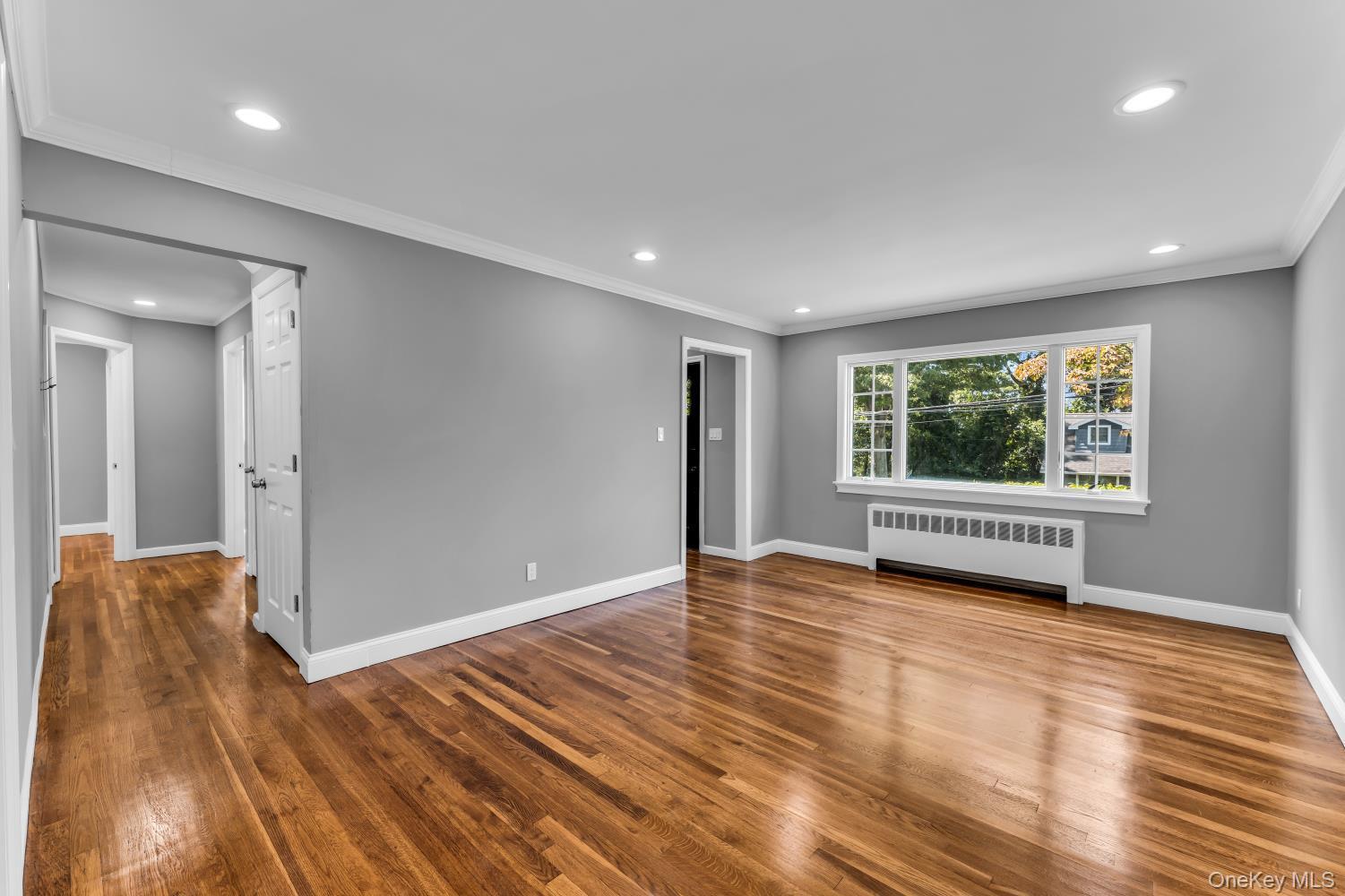 Single Family Shelley Place Suffolk County, NY 11746, MLS-1052216-6
