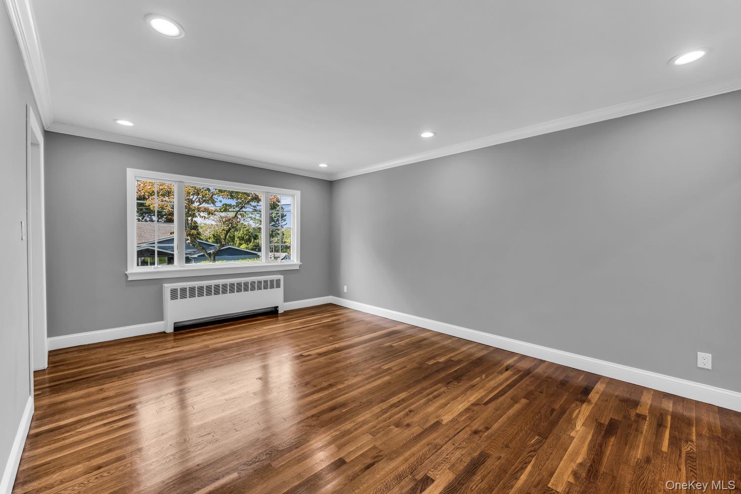 Single Family Shelley Place Suffolk County, NY 11746, MLS-1052216-7