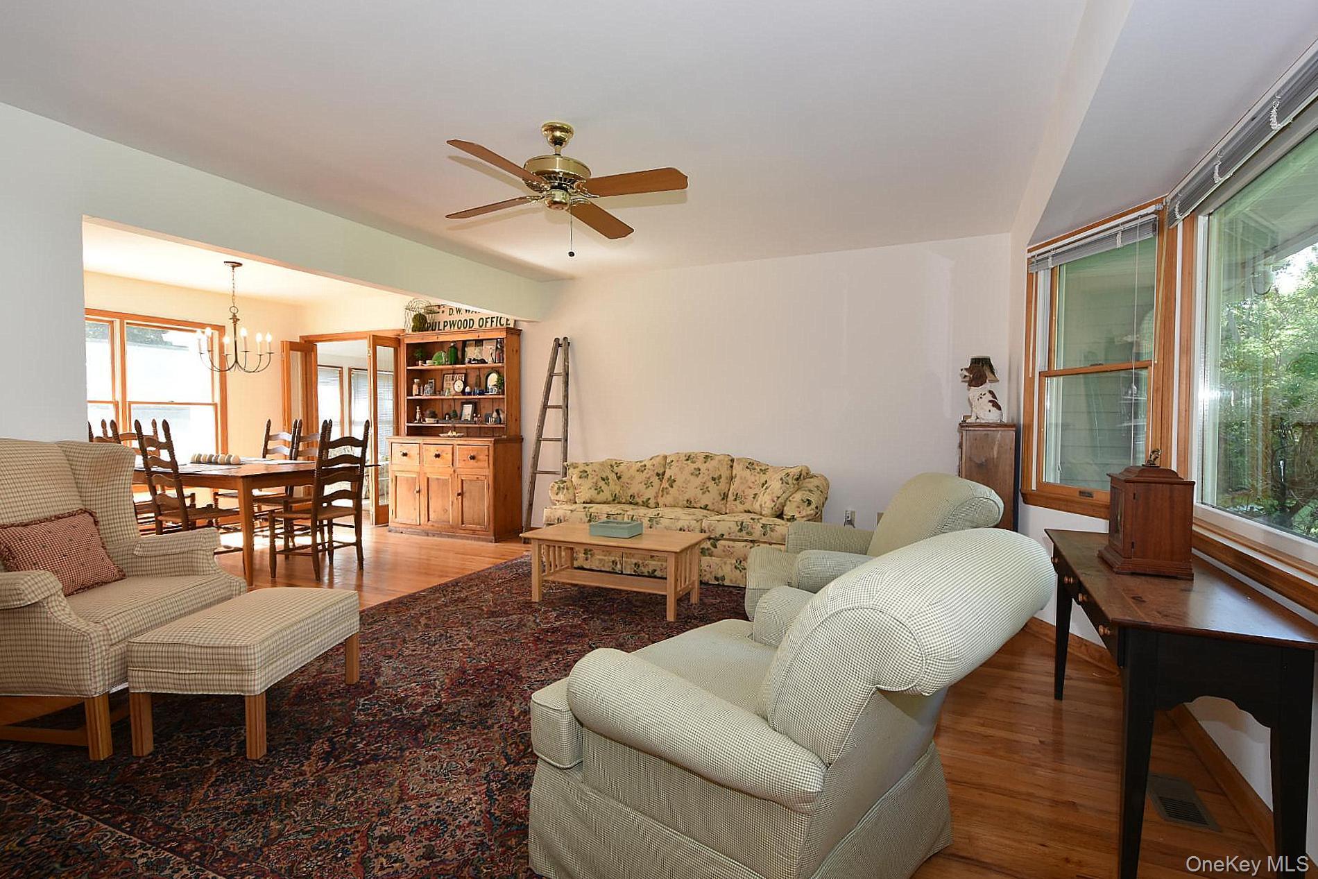 Single Family Leafy Way Suffolk County, NY 11931, MLS-1052245-10