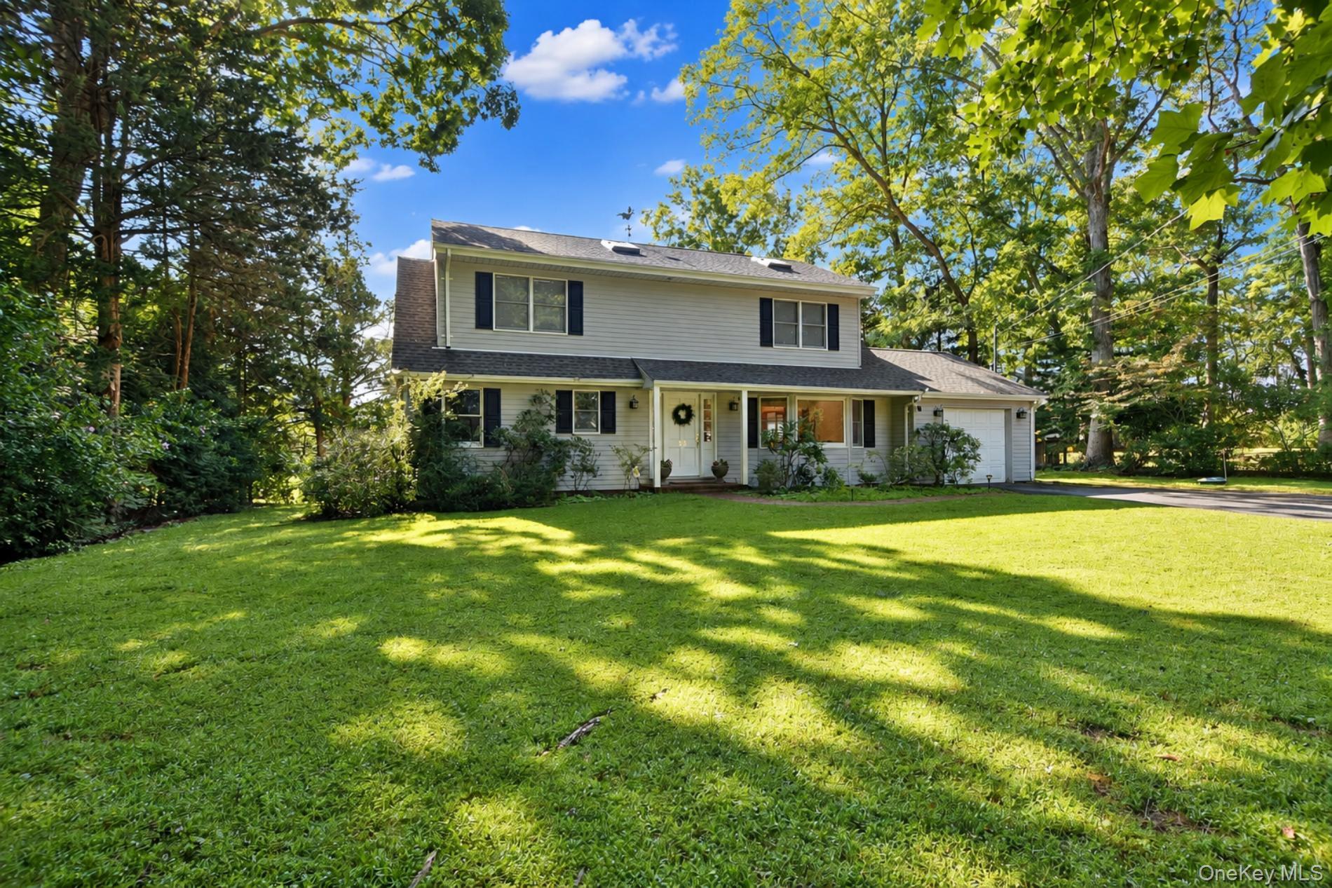 Single Family Leafy Way Suffolk County, NY 11931, MLS-1052245-29
