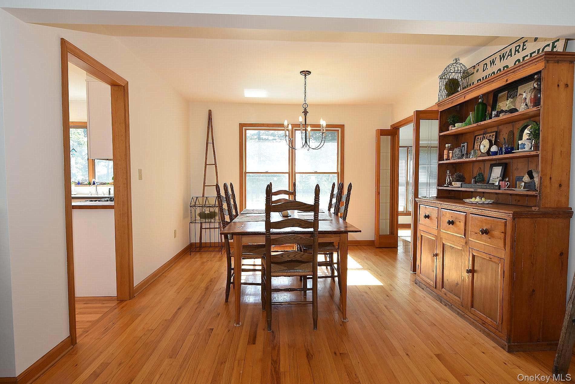 Single Family Leafy Way Suffolk County, NY 11931, MLS-1052245-9