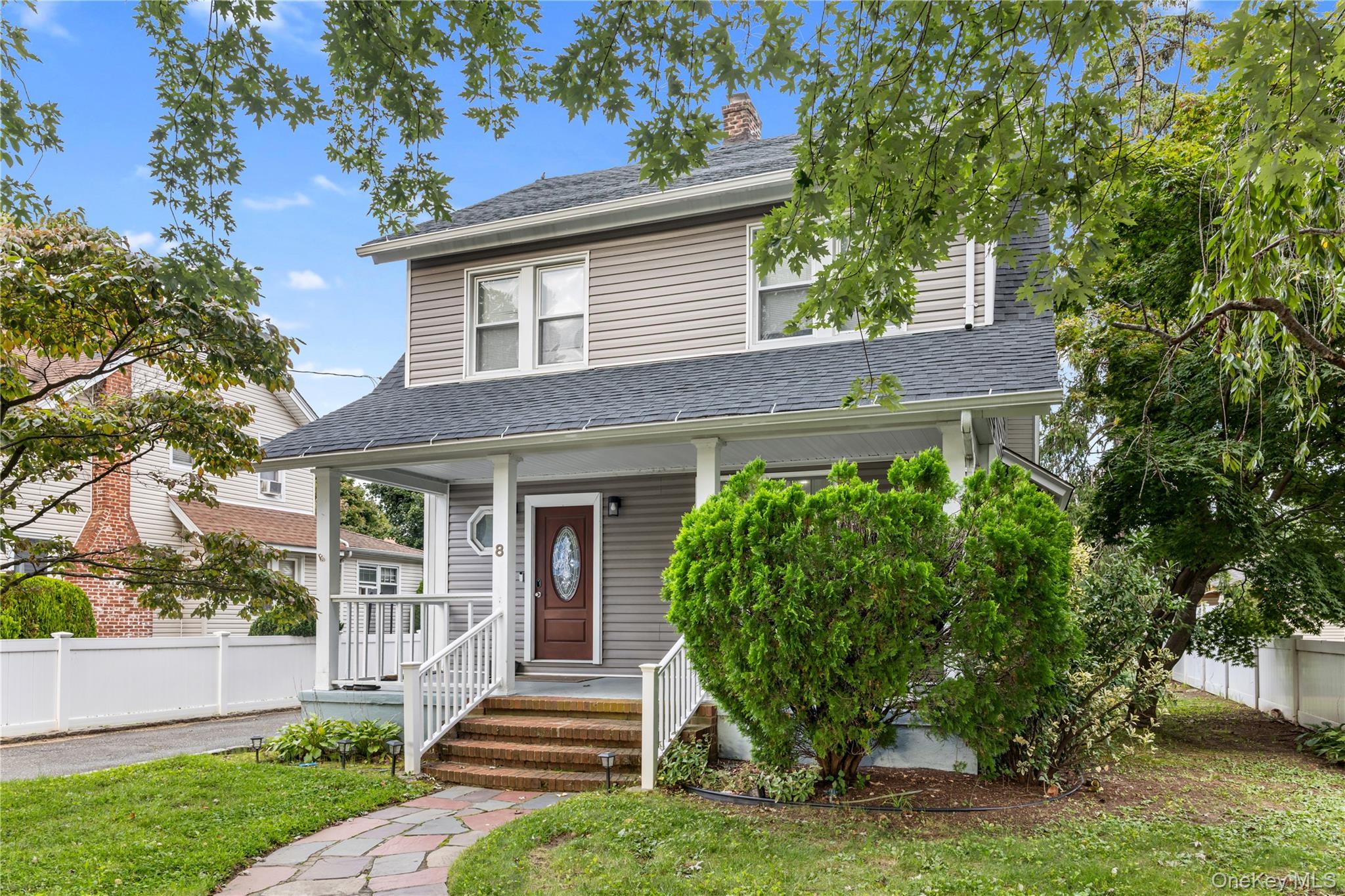Single Family Rolling Street Nassau County, NY 11563, MLS-1052247-19