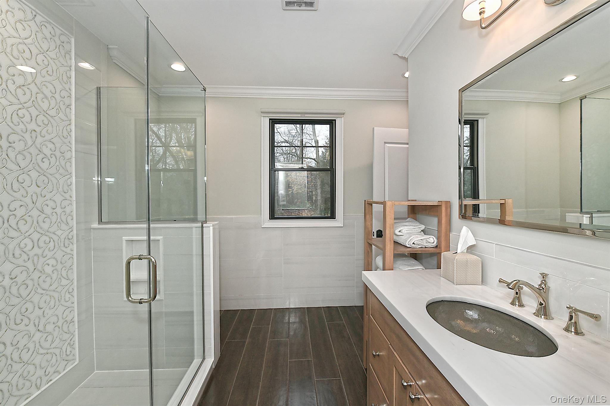 Single Family Yardley Drive  Suffolk County, NY 11746, MLS-1052249-22