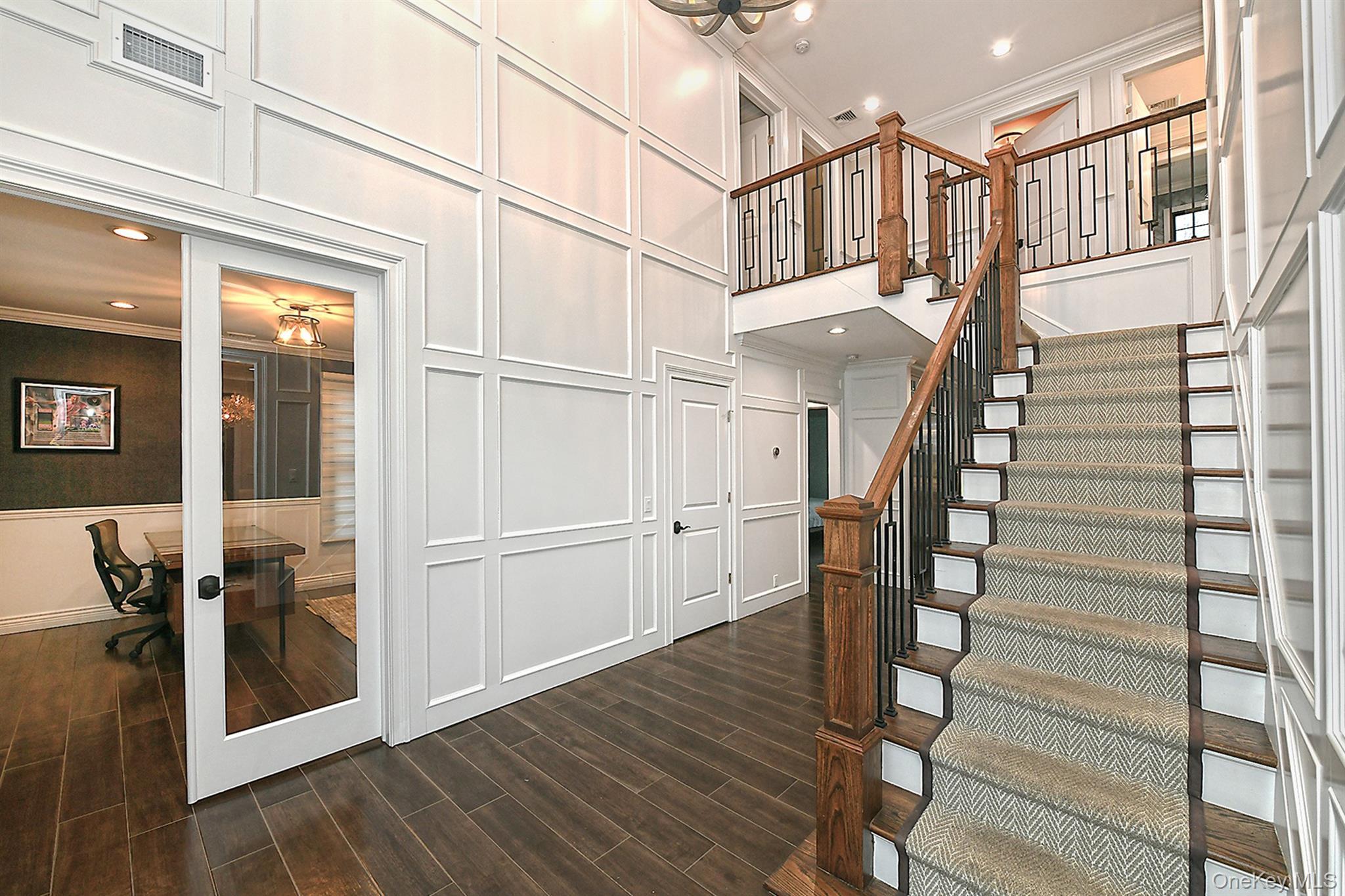 Single Family Yardley Drive  Suffolk County, NY 11746, MLS-1052249-24