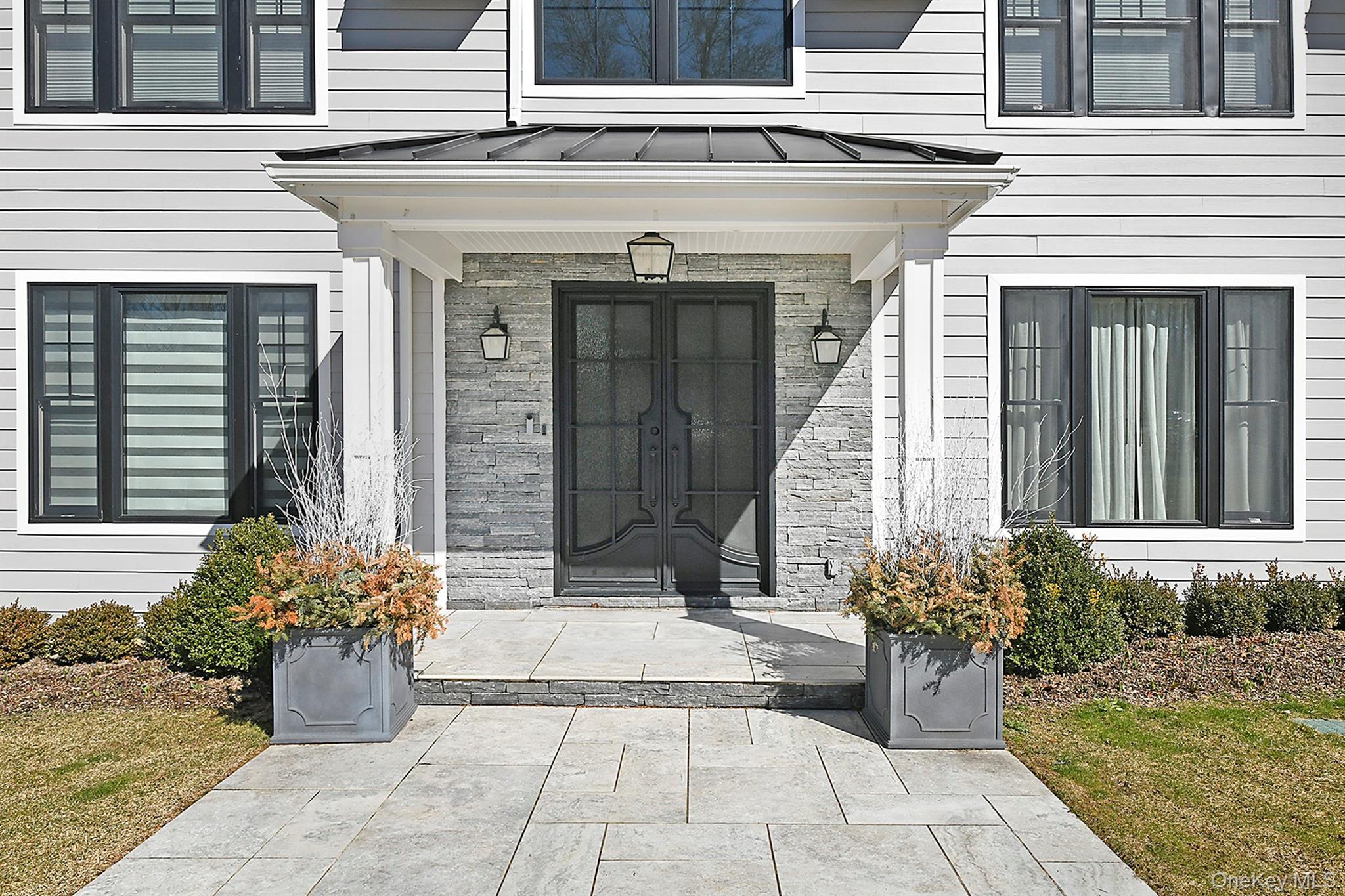 Single Family Yardley Drive  Suffolk County, NY 11746, MLS-1052249-3