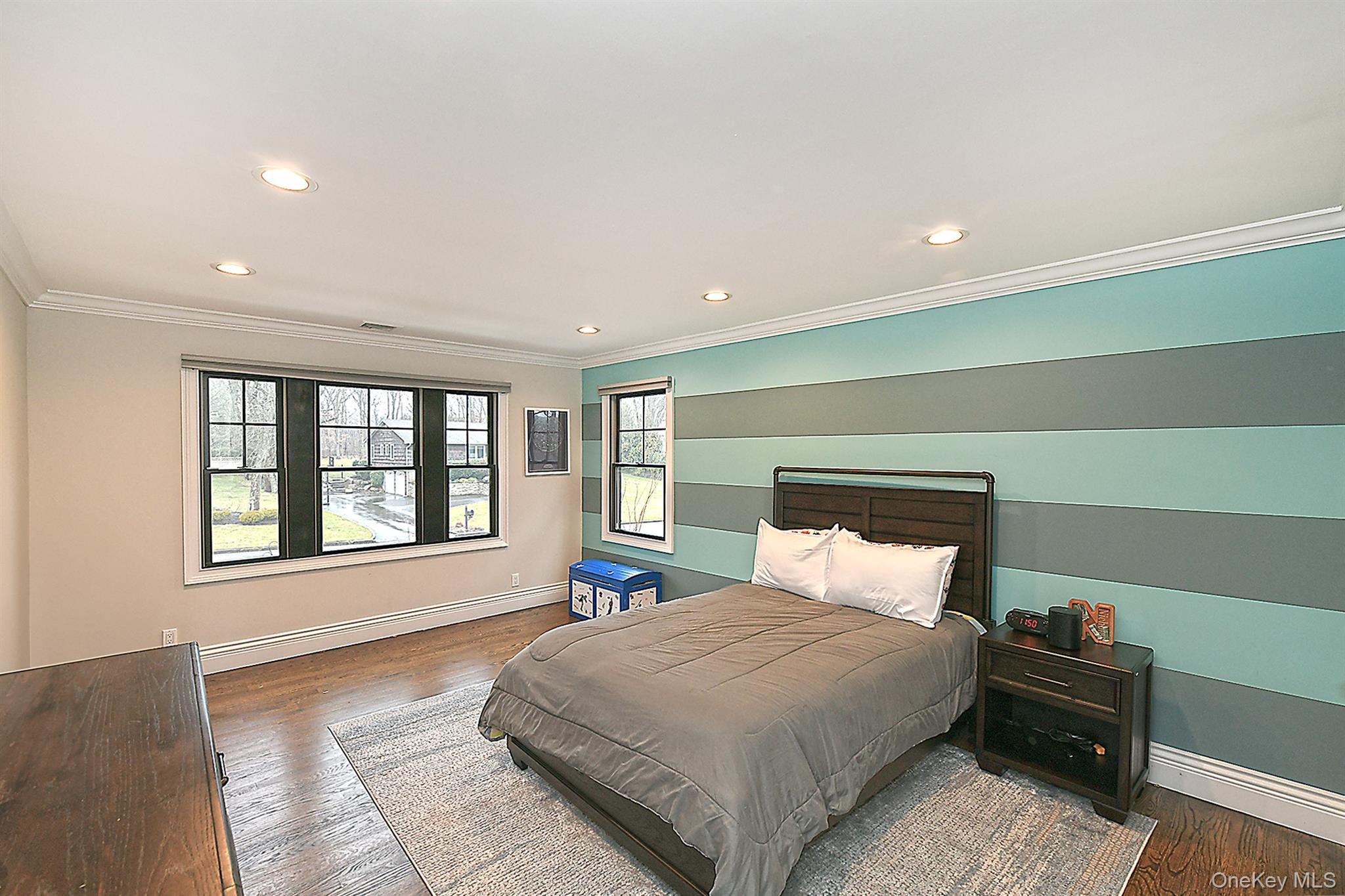 Single Family Yardley Drive  Suffolk County, NY 11746, MLS-1052249-31