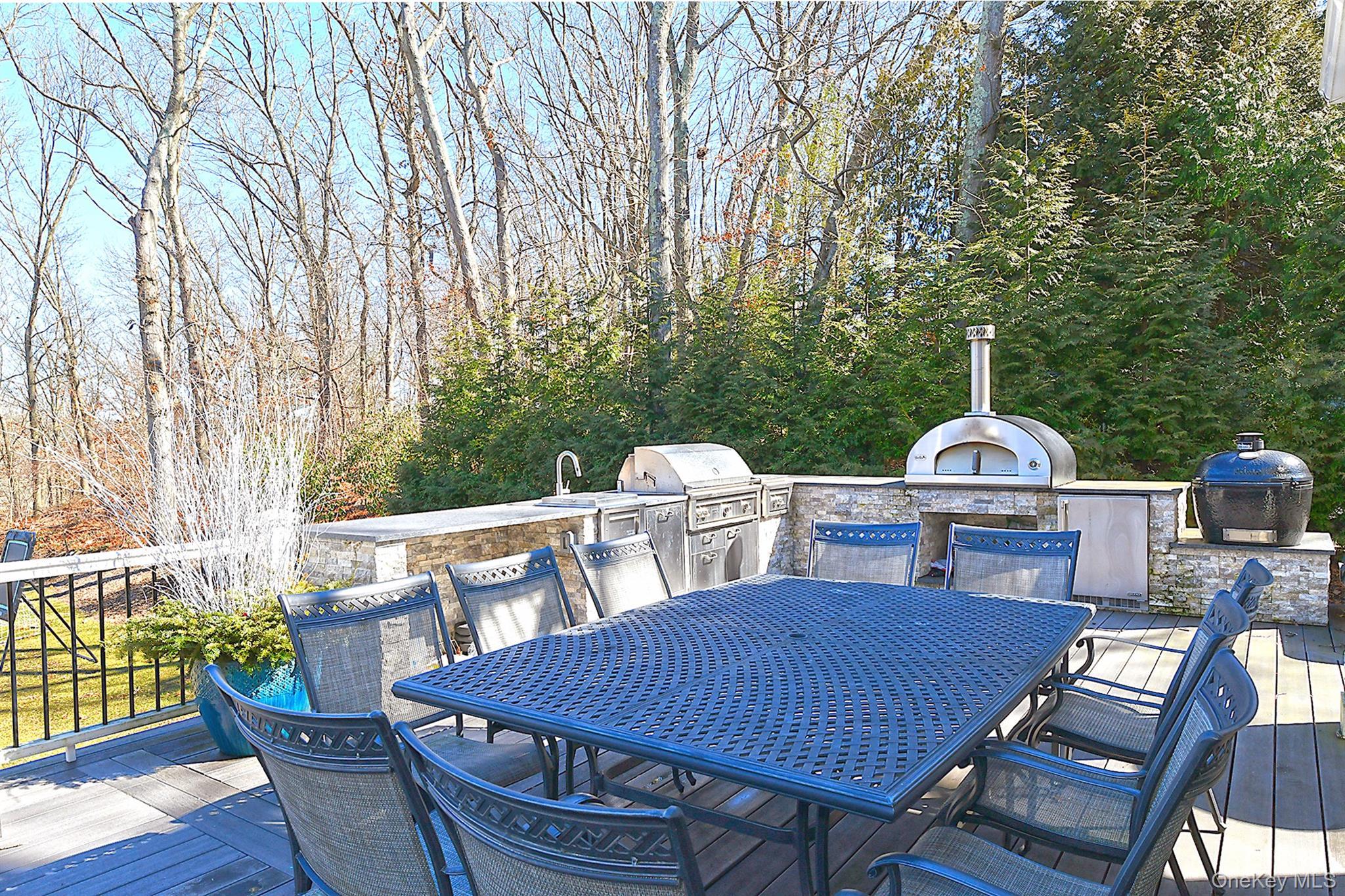 Single Family Yardley Drive  Suffolk County, NY 11746, MLS-1052249-38