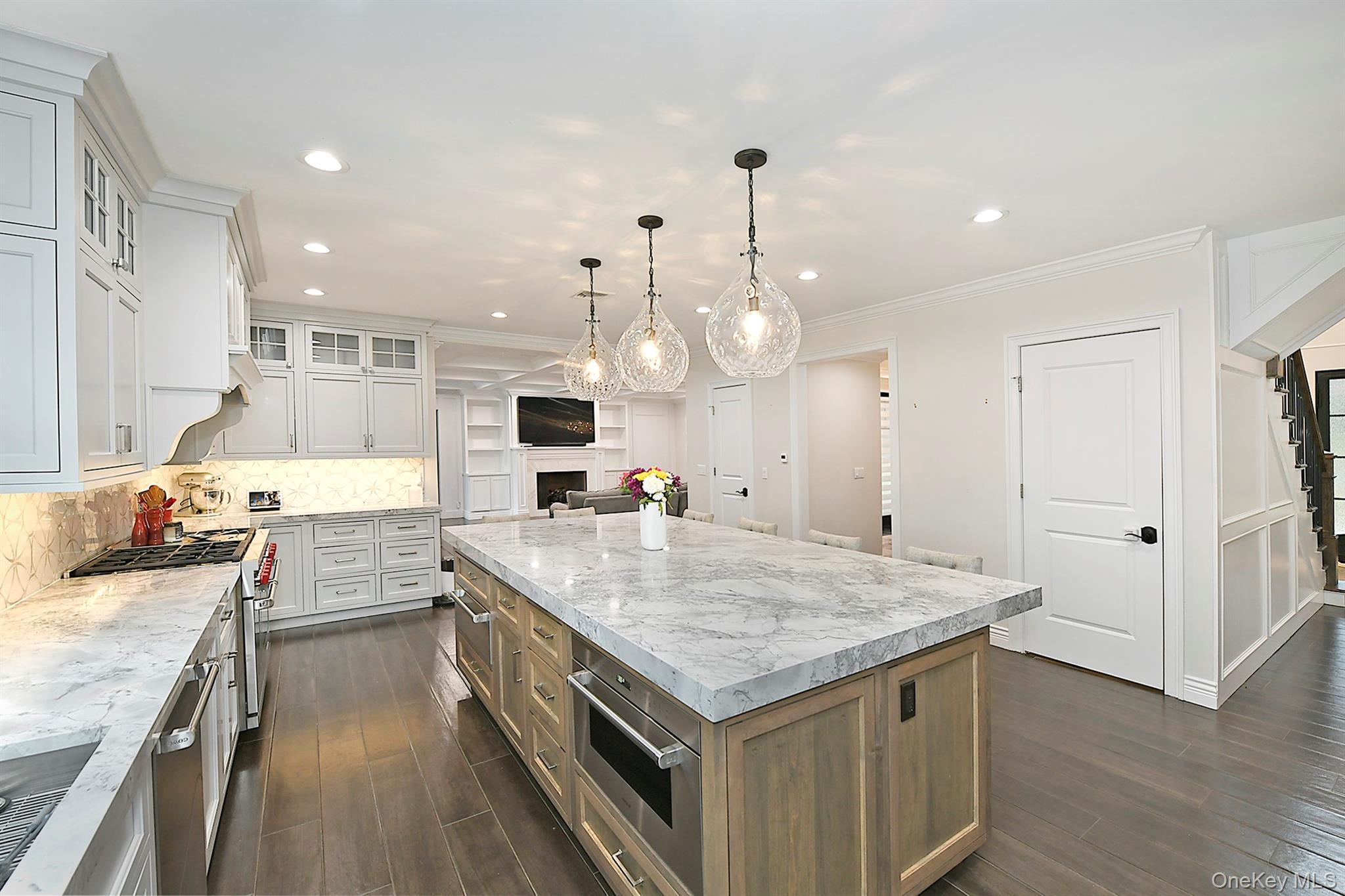 Single Family Yardley Drive  Suffolk County, NY 11746, MLS-1052249-9