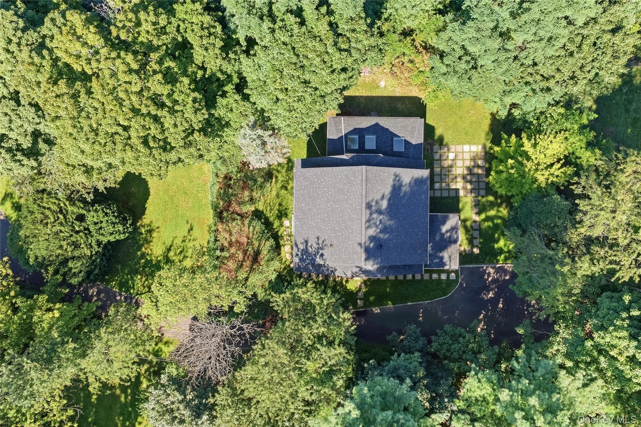 Single Family The Locusts  Nassau County, NY 11576, MLS-1052257-31