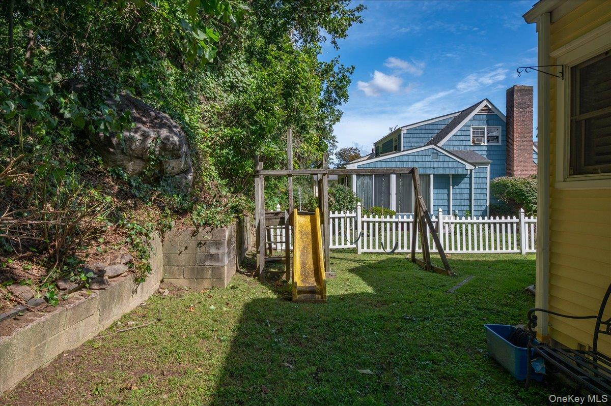 Single Family Dogwood Drive  Westchester County, NY 10583, MLS-1052267-37