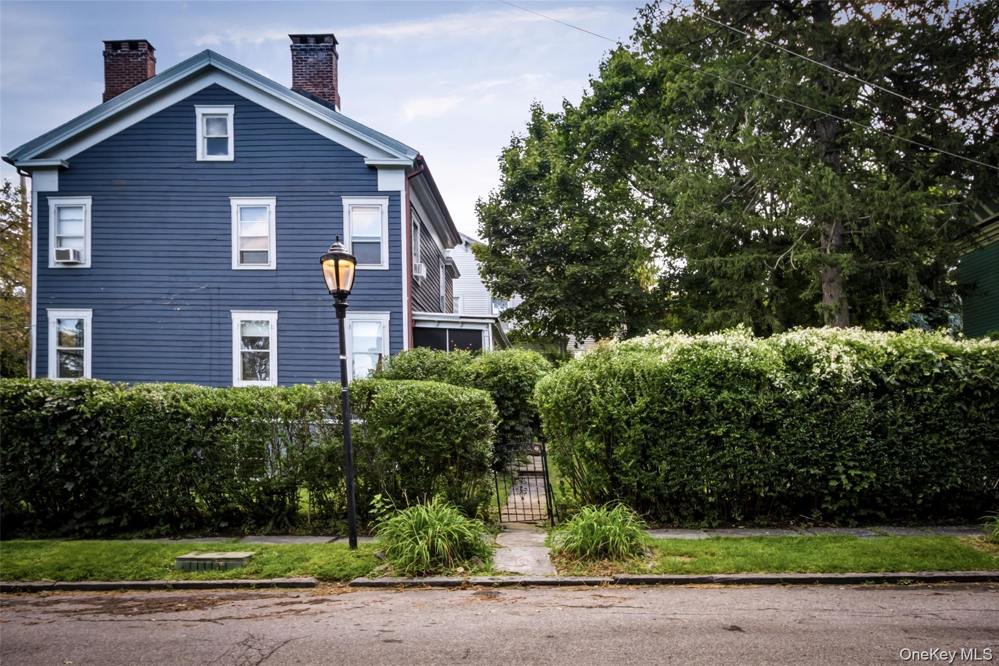 Single Family Montgomery Street Dutchess County, NY 12601, MLS-1052280-35