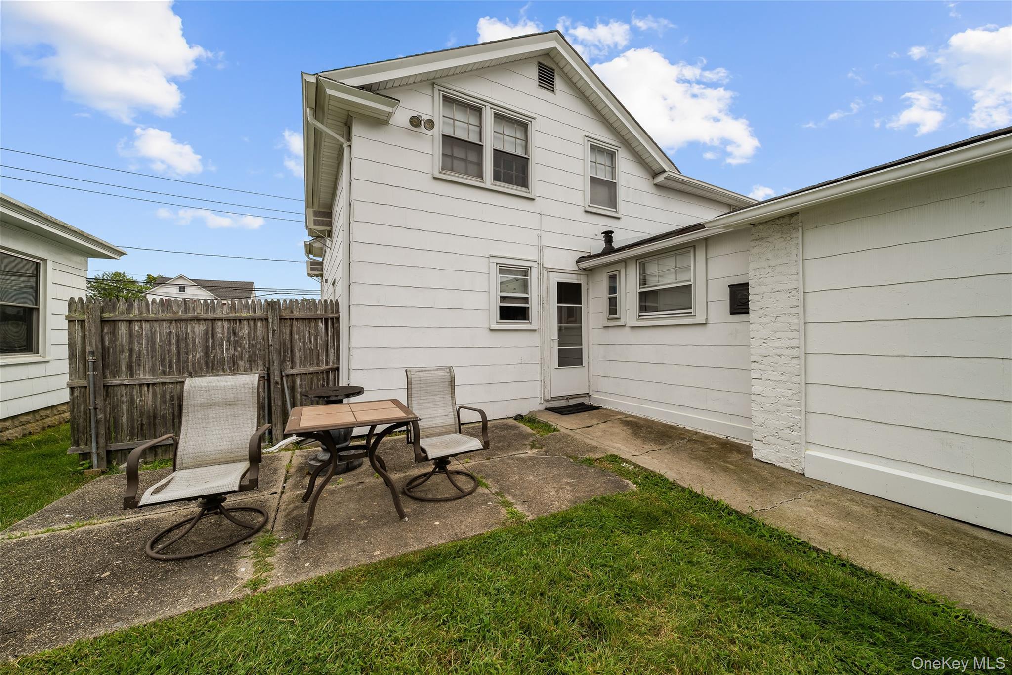 Single Family N Ocean Avenue Suffolk County, NY 11772, MLS-1052287-21