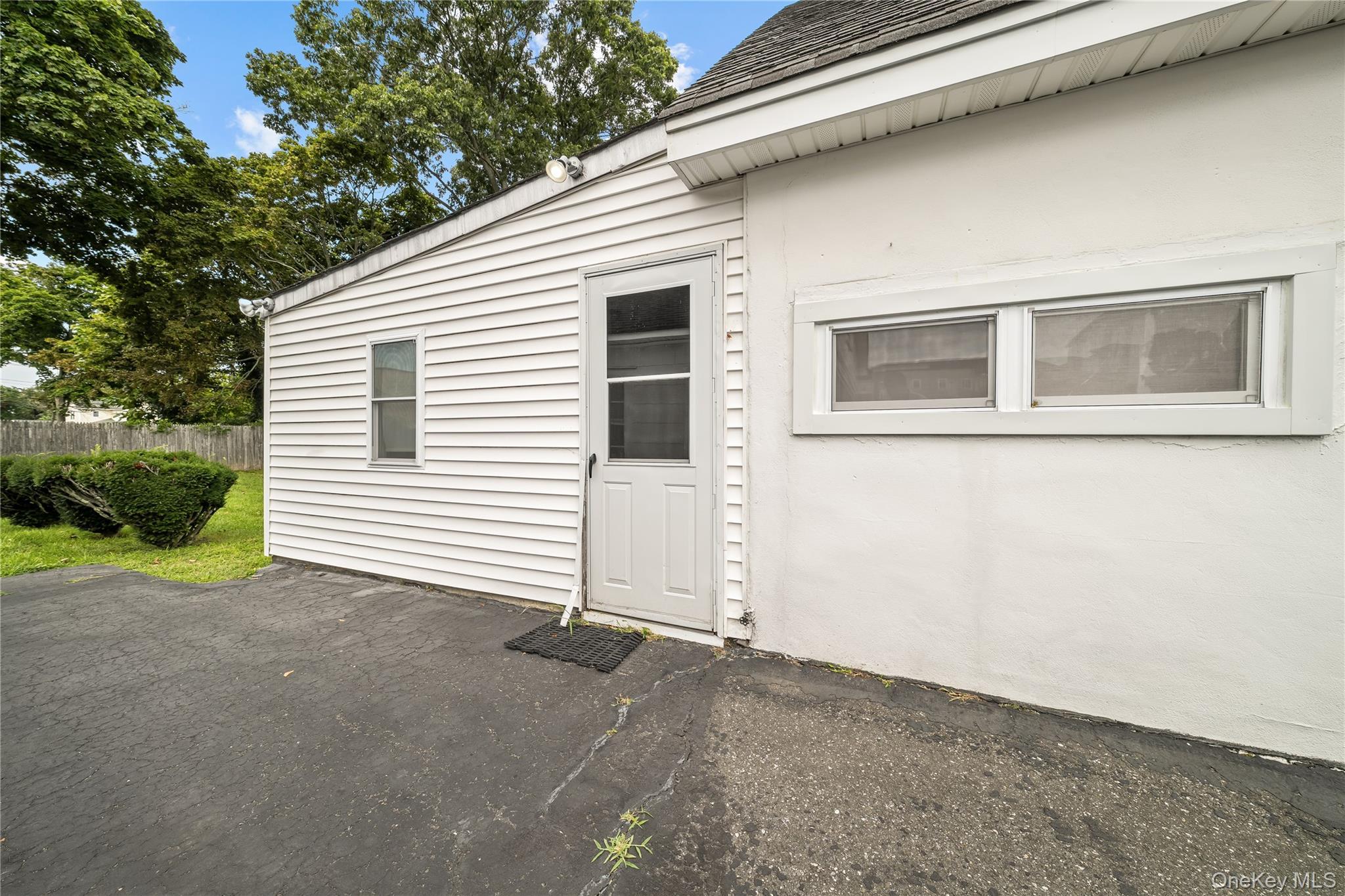 Single Family N Ocean Avenue Suffolk County, NY 11772, MLS-1052287-29