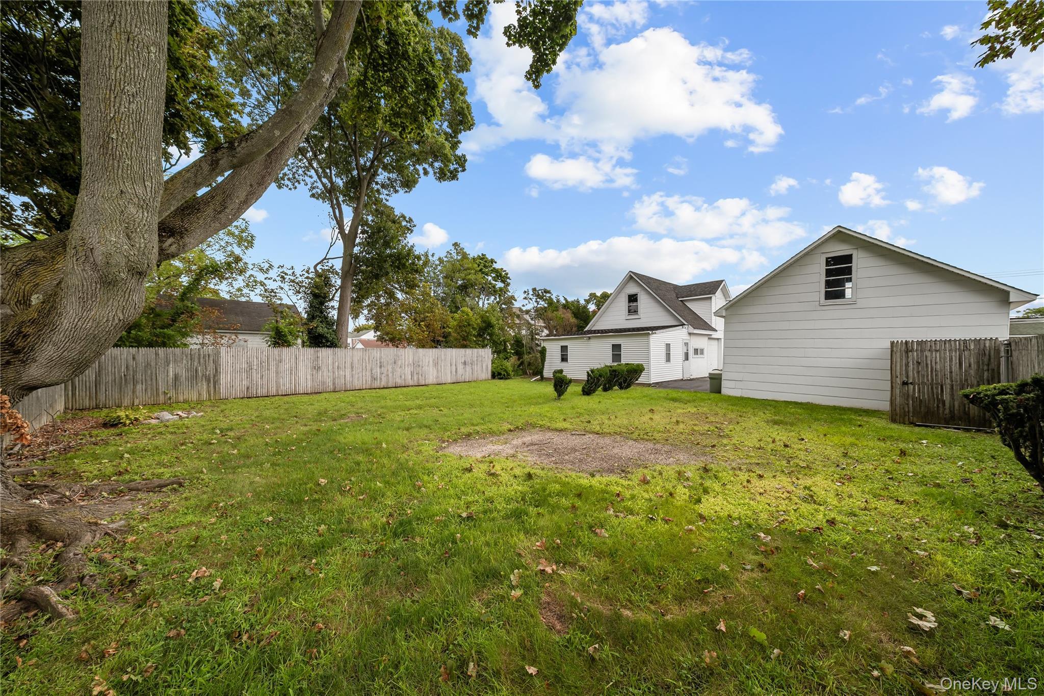 Single Family N Ocean Avenue Suffolk County, NY 11772, MLS-1052287-36