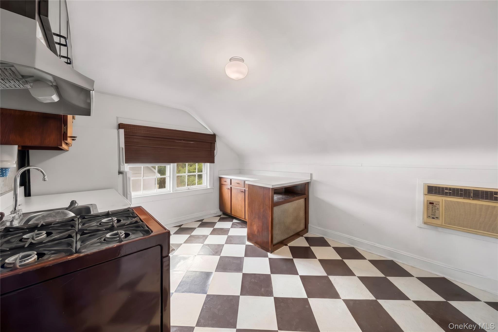 Single Family N Ocean Avenue Suffolk County, NY 11772, MLS-1052287-8