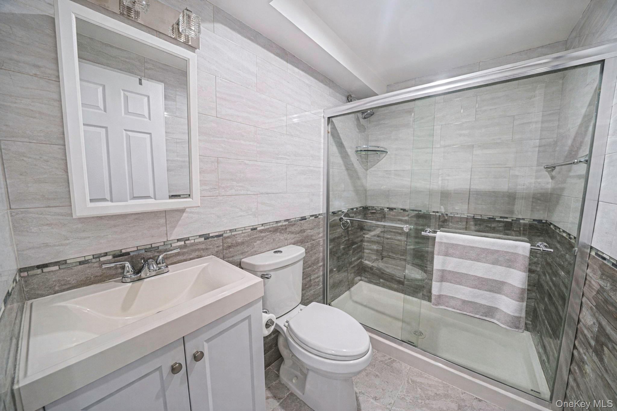 Single Family Denmark Court Suffolk County, NY 11743, MLS-1052291-30