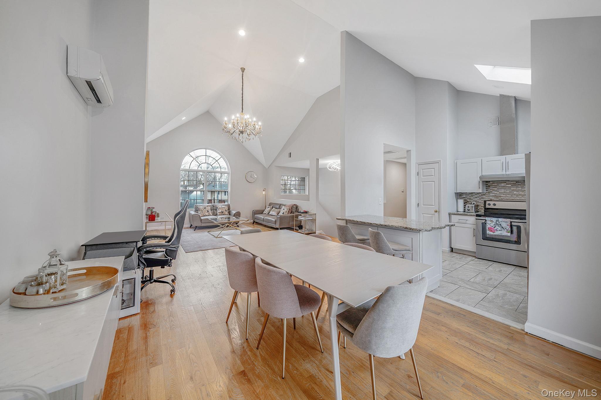 Single Family Denmark Court Suffolk County, NY 11743, MLS-1052291-5