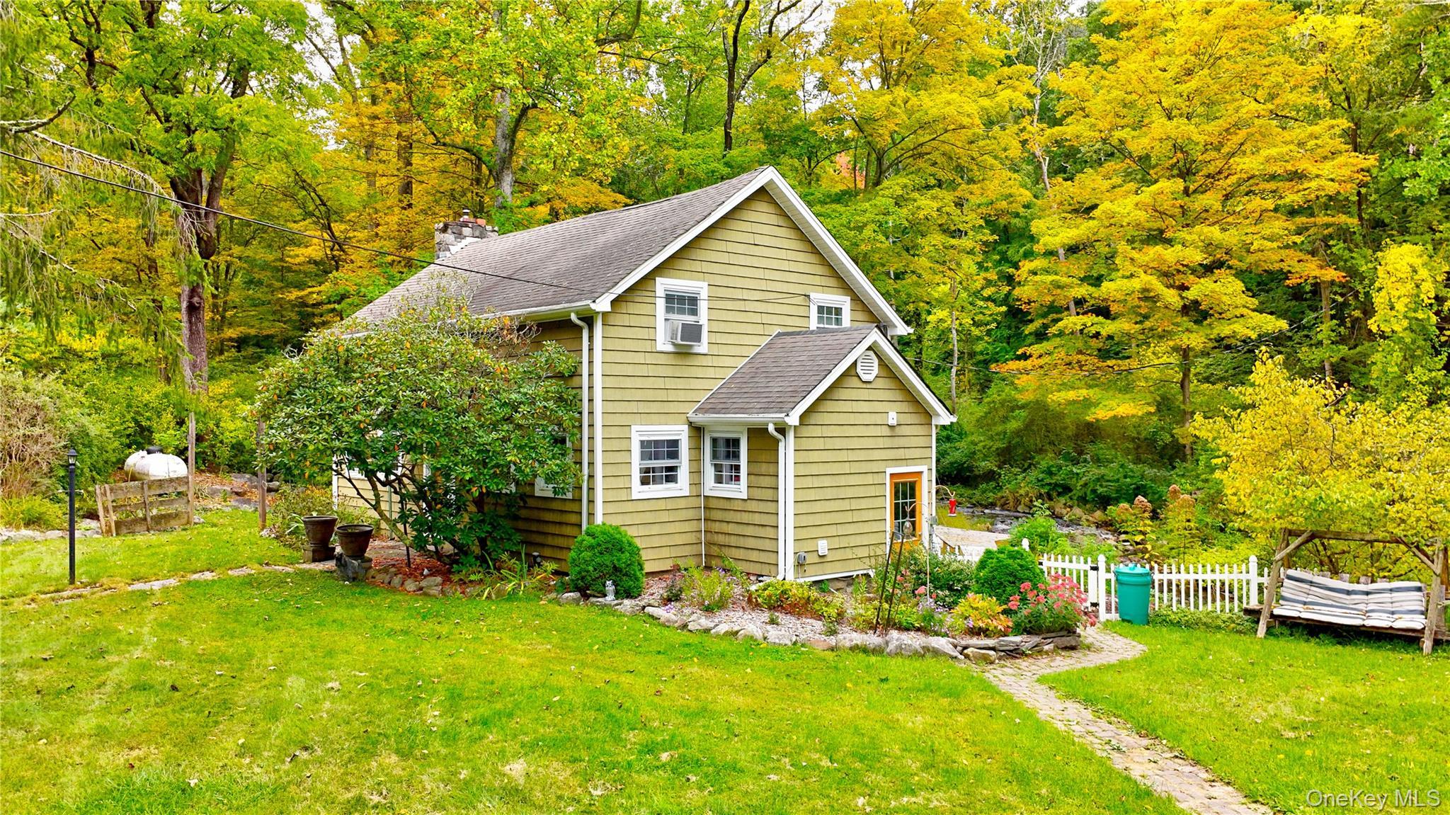 Single Family Canopus Hollow Road  Putnam County, NY 10579, MLS-1052313-2