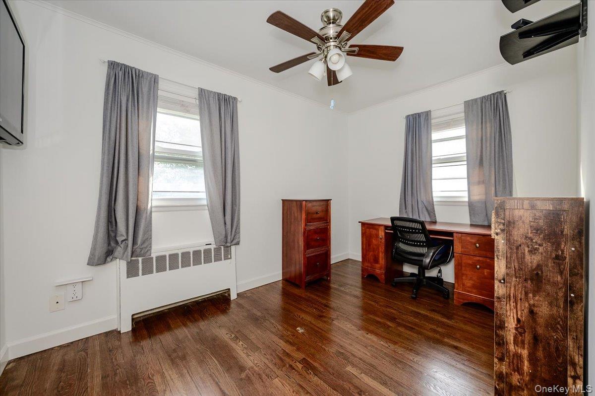 Single Family Flower Road  Nassau County, NY 11581, MLS-1052329-13