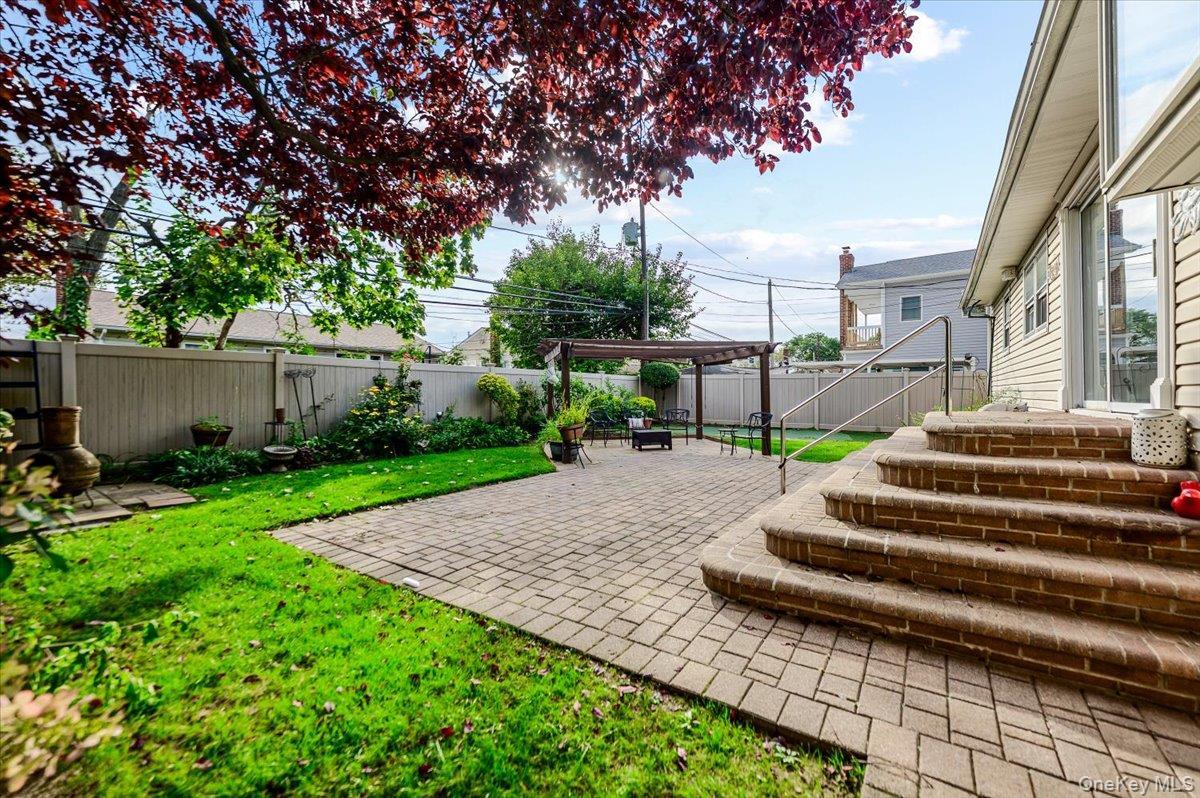 Single Family Flower Road  Nassau County, NY 11581, MLS-1052329-22