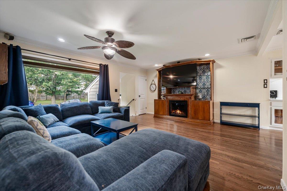 Single Family Flower Road  Nassau County, NY 11581, MLS-1052329-5