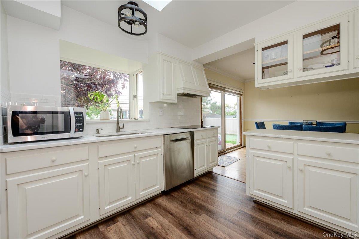 Single Family Flower Road  Nassau County, NY 11581, MLS-1052329-9