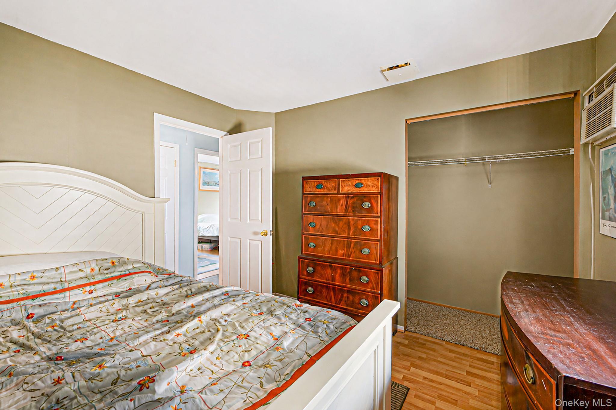 Single Family Yacht Club Road Suffolk County, NY 11702, MLS-1052342-21