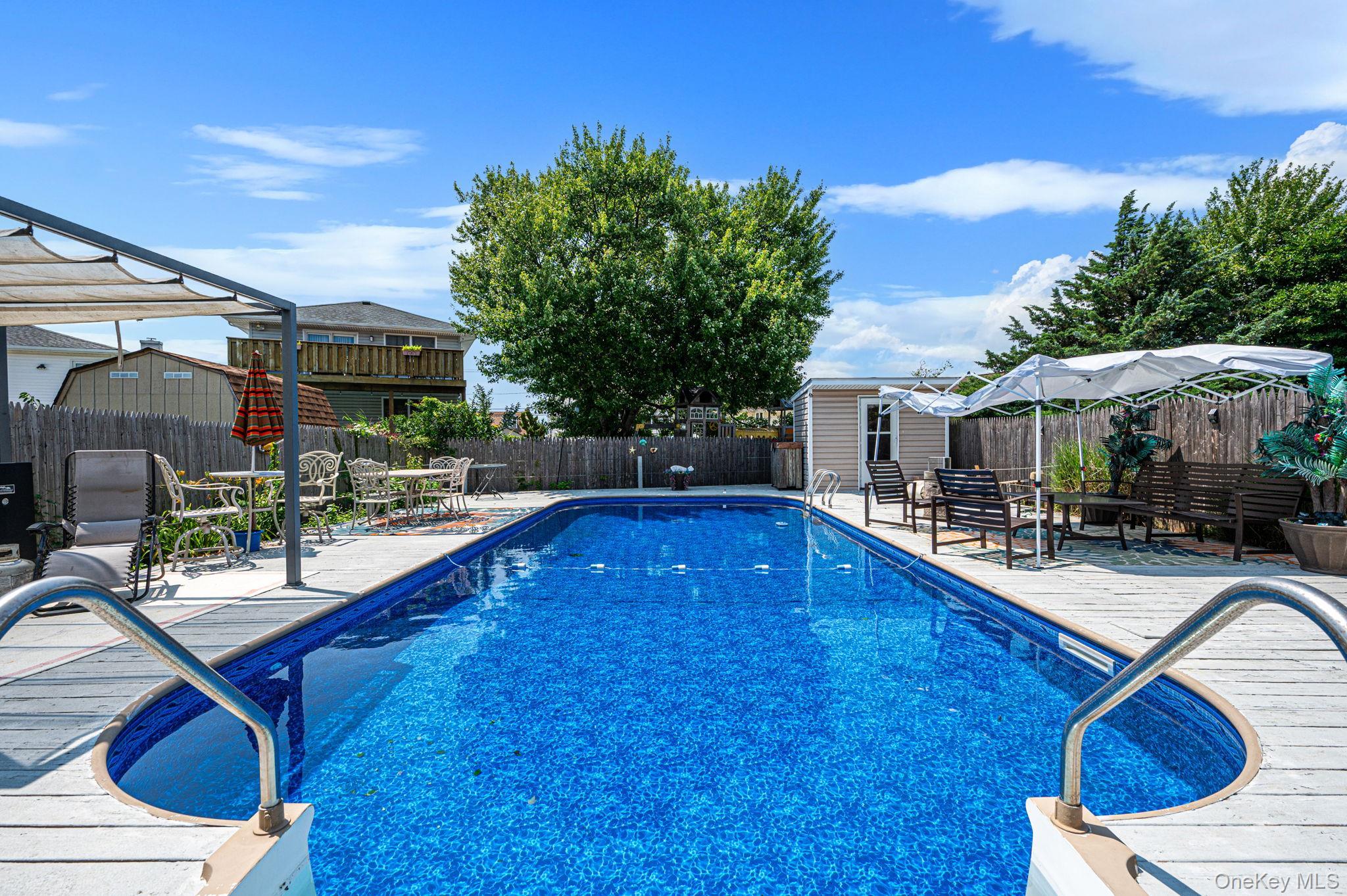Single Family Yacht Club Road Suffolk County, NY 11702, MLS-1052342-35