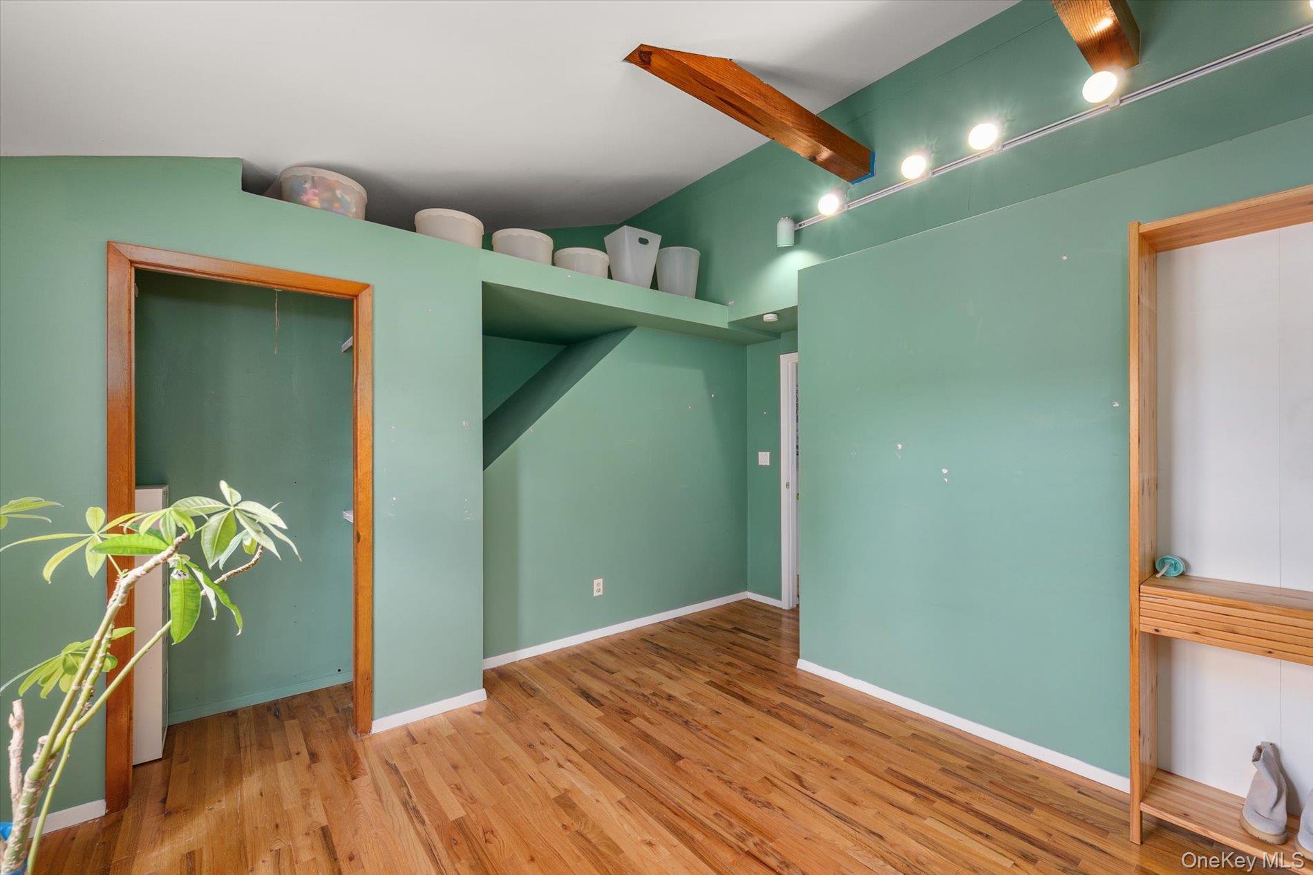 Single Family Ward Lane  Nassau County, NY 11793, MLS-1052346-13