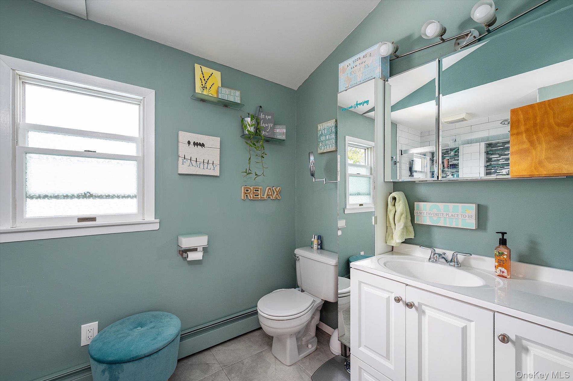 Single Family Ward Lane  Nassau County, NY 11793, MLS-1052346-15