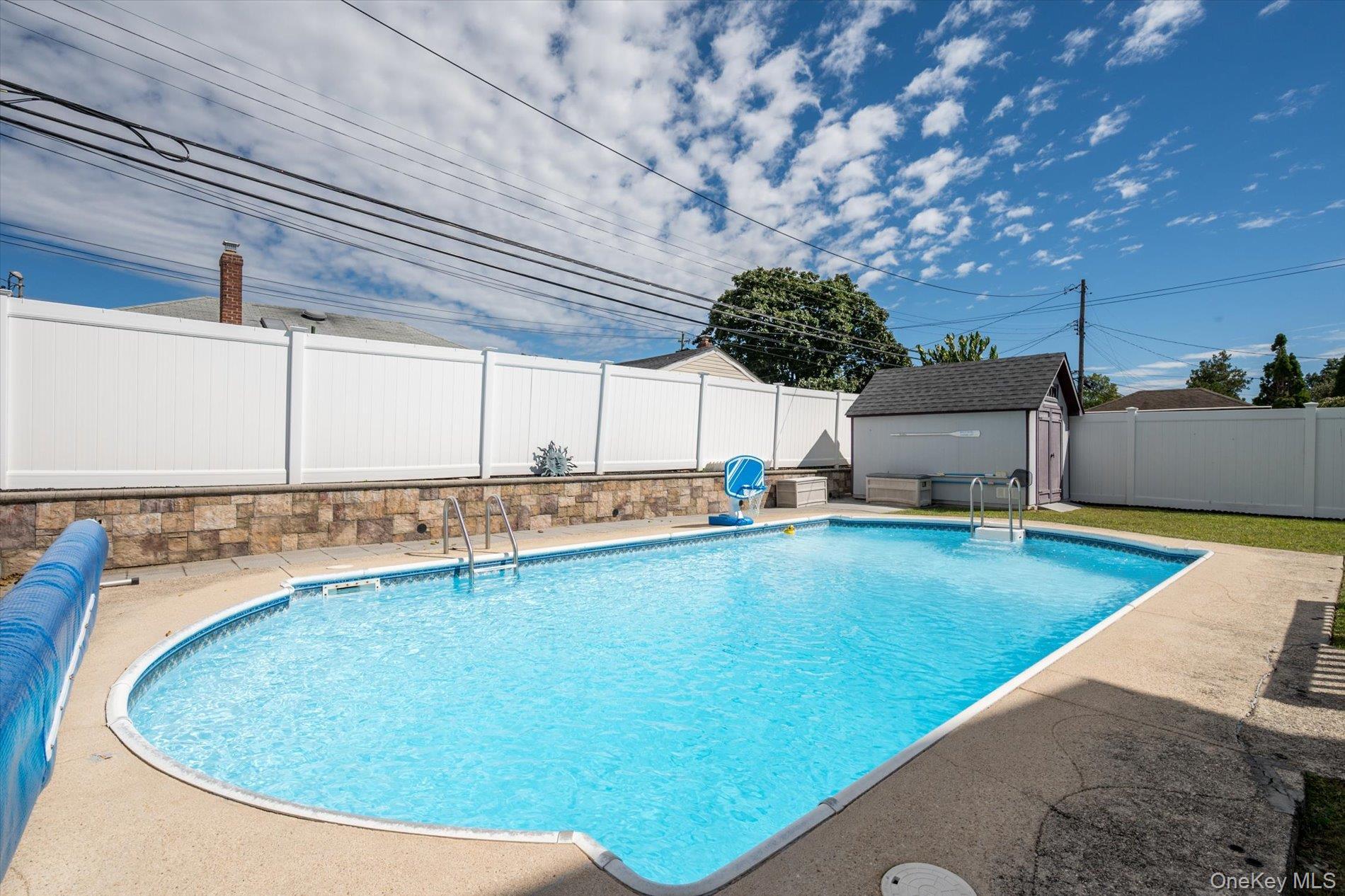 Single Family Ward Lane  Nassau County, NY 11793, MLS-1052346-24