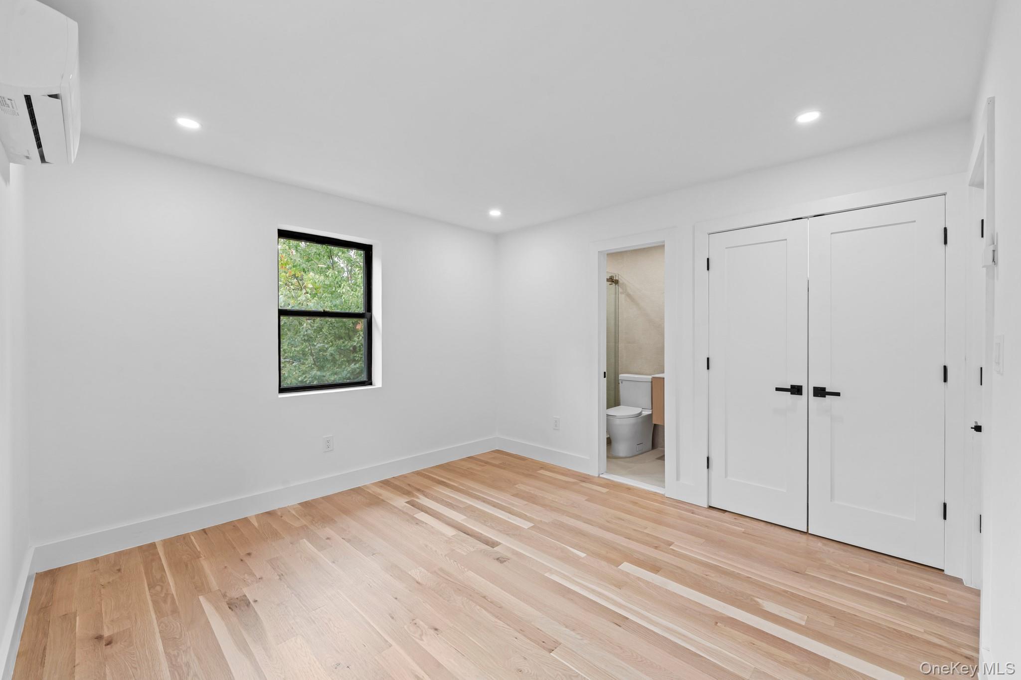 Single Family Arlington Avenue Brooklyn, NY 11207, MLS-1052348-8