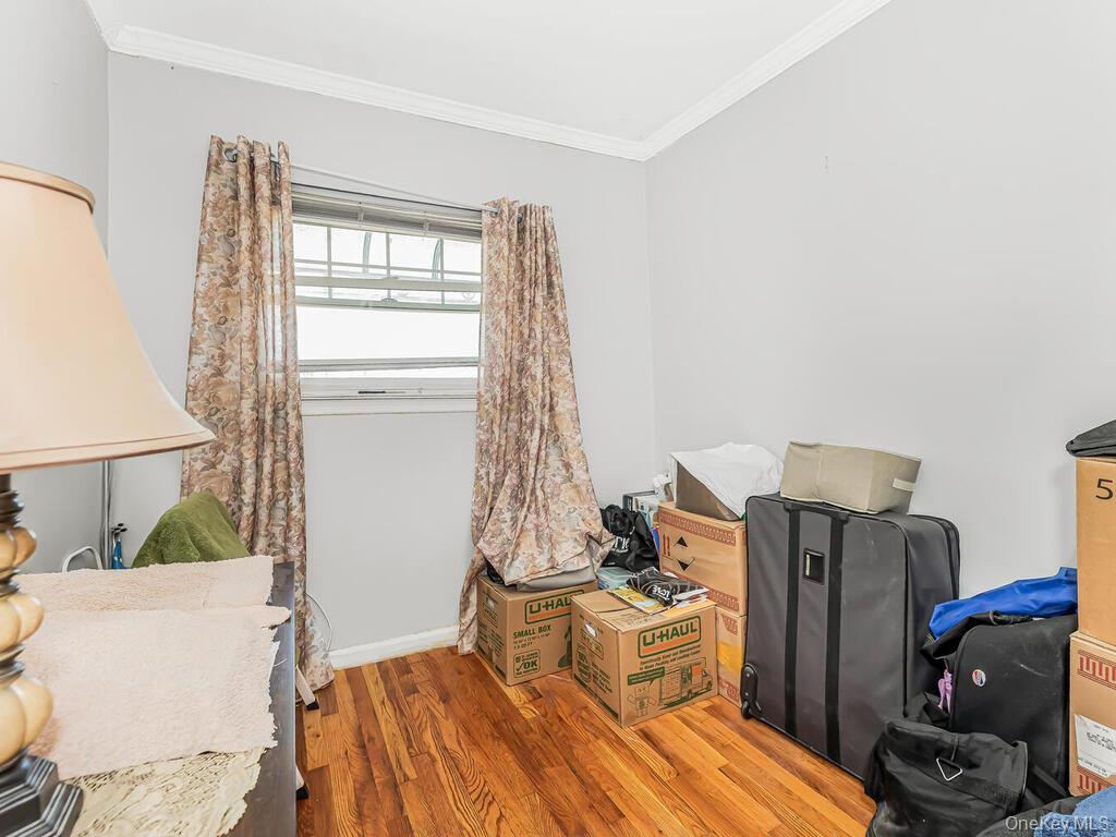 Single Family Kingsland Avenue Bronx, NY 10469, MLS-1052378-20
