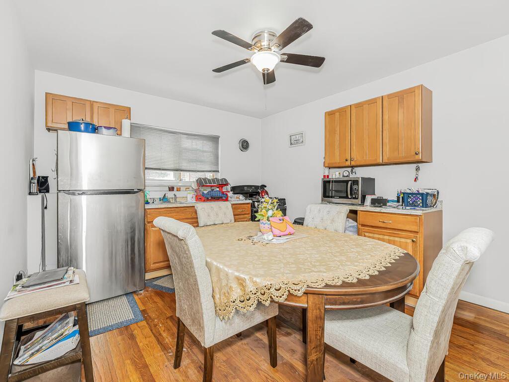 Single Family Kingsland Avenue Bronx, NY 10469, MLS-1052378-25