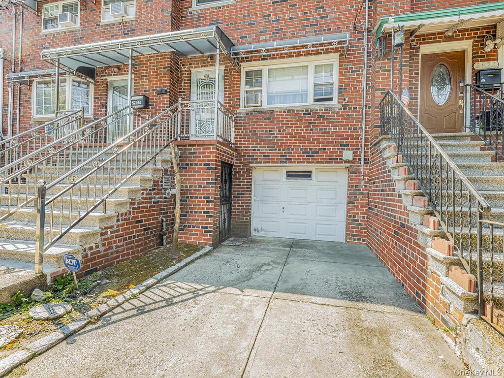 Single Family Kingsland Avenue Bronx, NY 10469, MLS-1052378-27