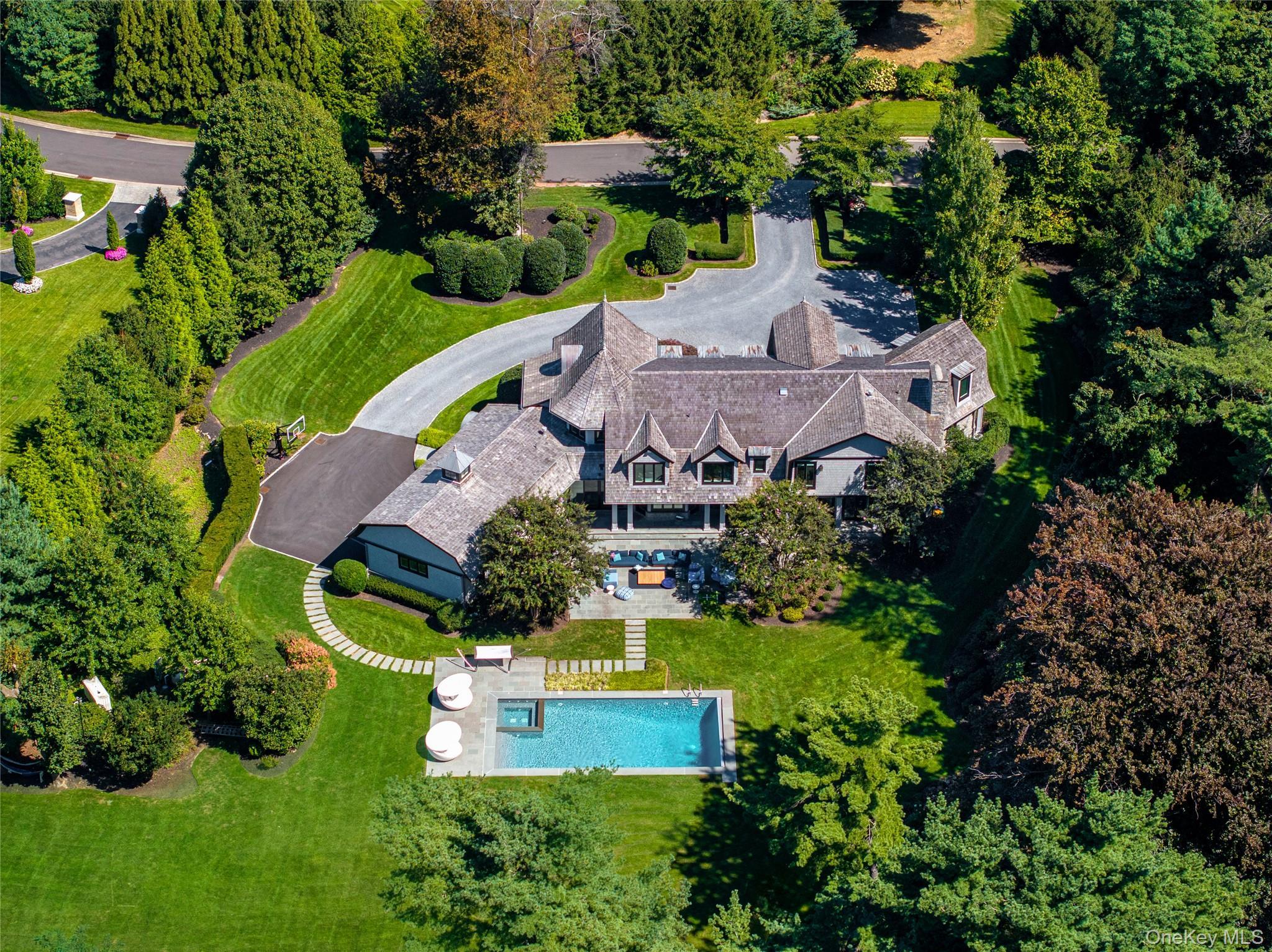 Single Family Hidden Pond Drive  Nassau County, NY 11568, MLS-1052387-36