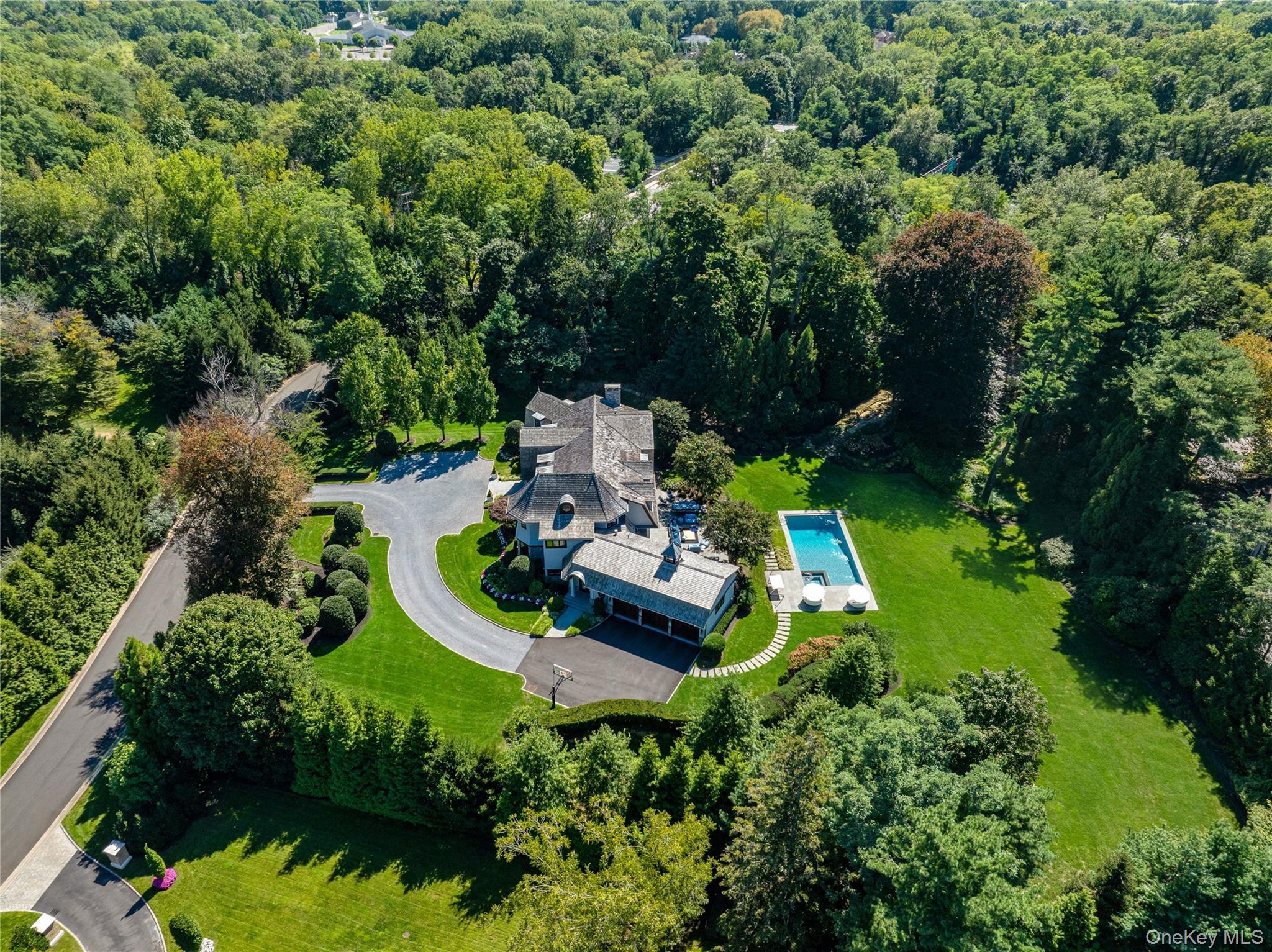 Single Family Hidden Pond Drive  Nassau County, NY 11568, MLS-1052387-41