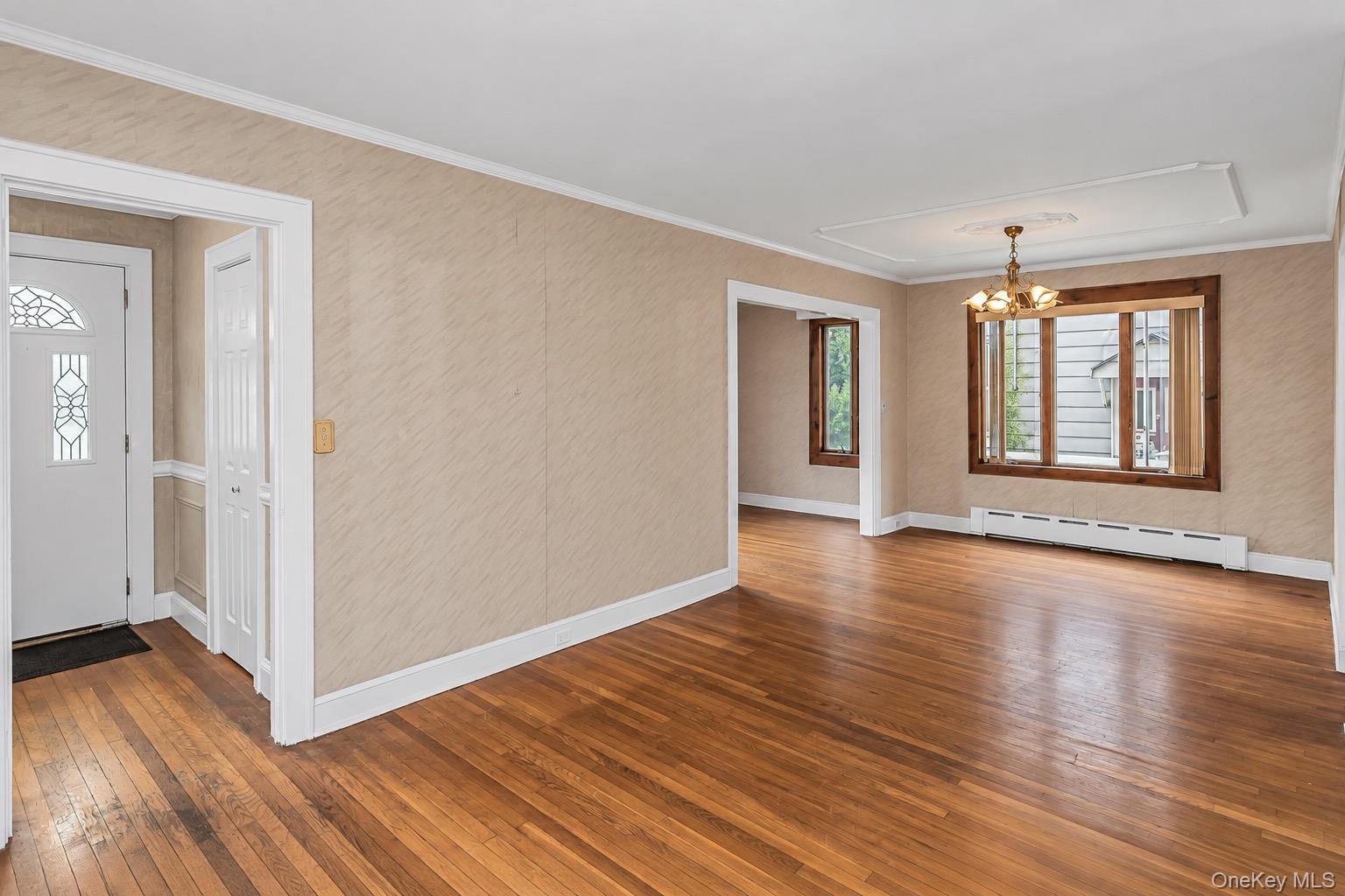 Single Family Capitol Avenue  Nassau County, NY 11596, MLS-1052409-4