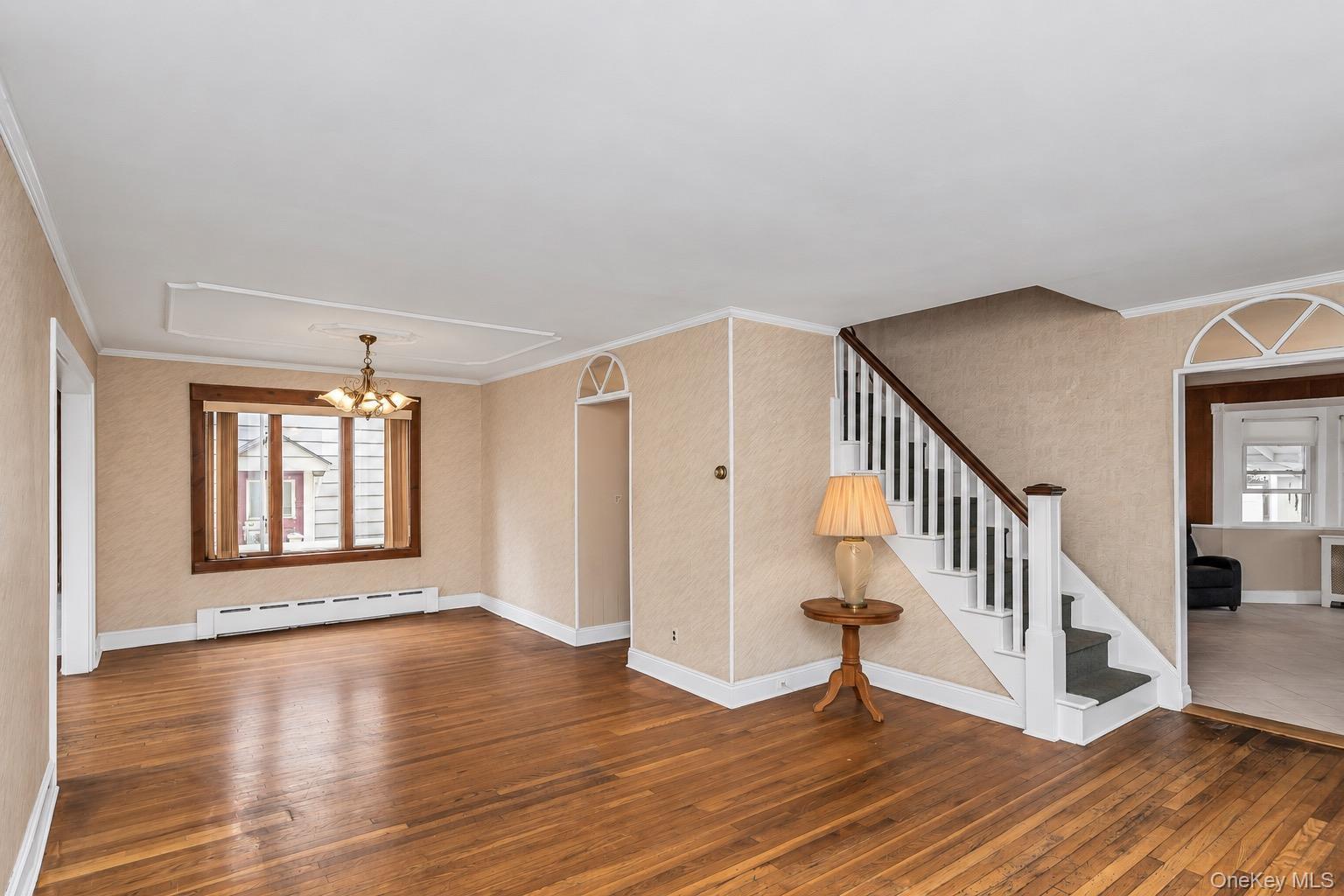 Single Family Capitol Avenue  Nassau County, NY 11596, MLS-1052409-7